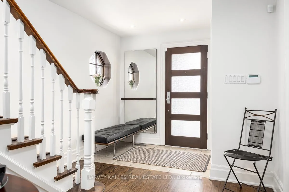 Photo 2 of 85 Kimbark Boulevard, Toronto, Bedford Park-Nortown — HOMEH