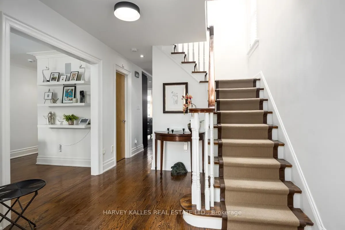 Photo 3 of 85 Kimbark Boulevard, Toronto, Bedford Park-Nortown — HOMEH