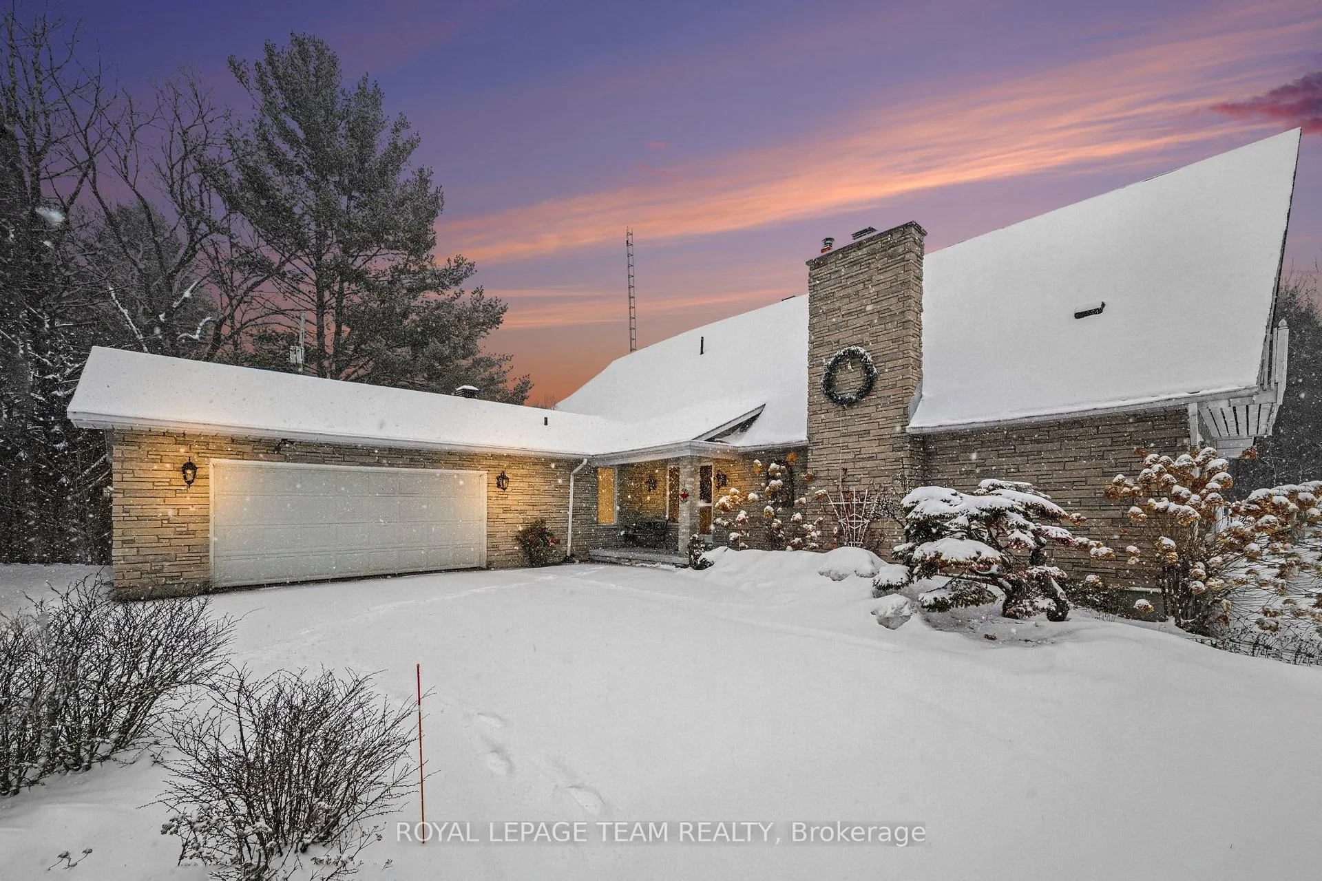 Front of 10458 Loughlin Ridge Road