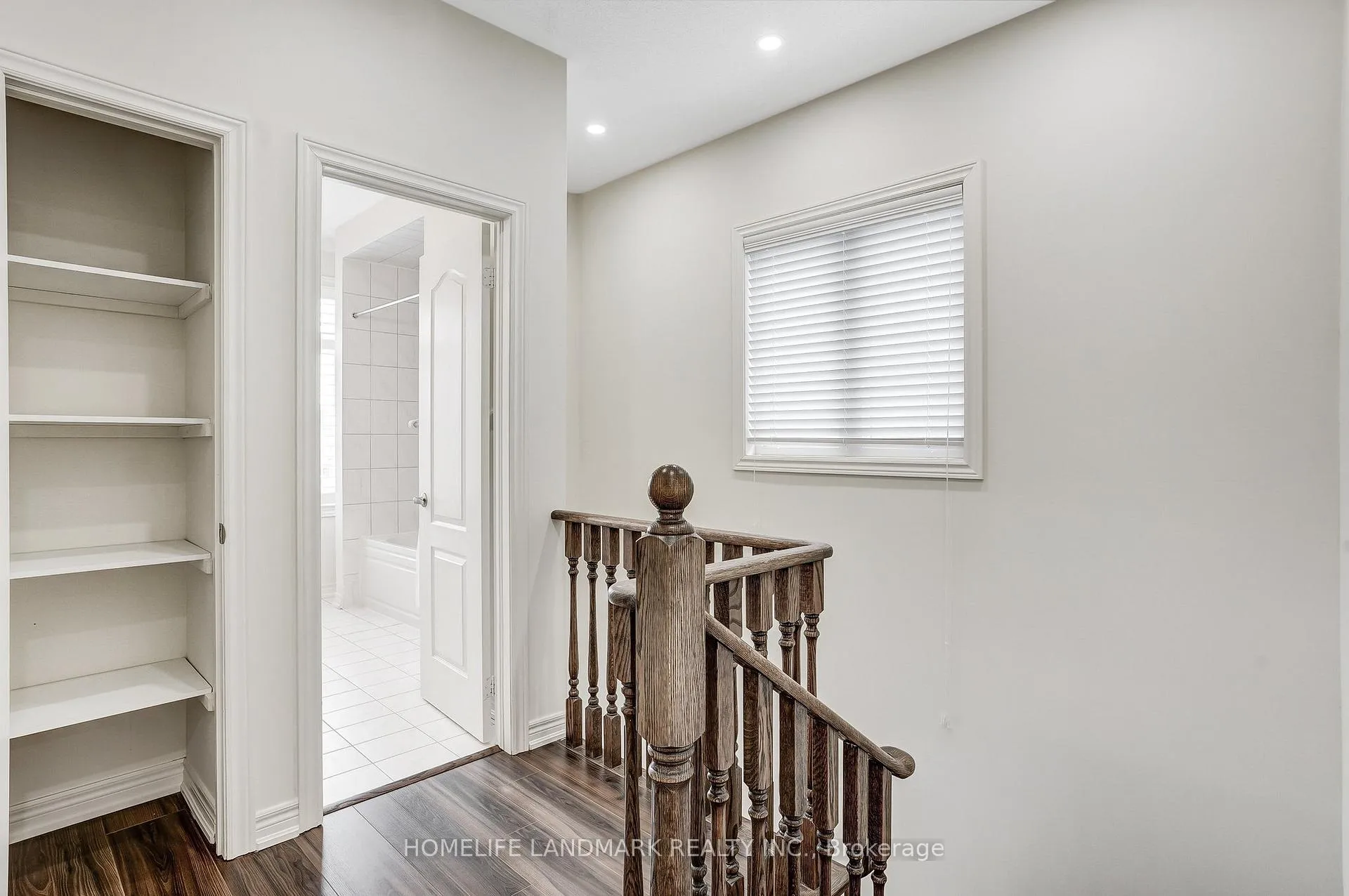 Photo 16 of 116 Skinner Road, Hamilton, Waterdown — HOMEH