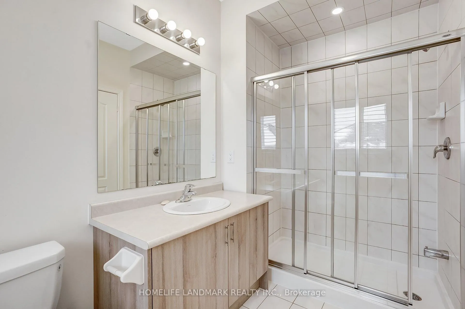 Photo 21 of 116 Skinner Road, Hamilton, Waterdown — HOMEH