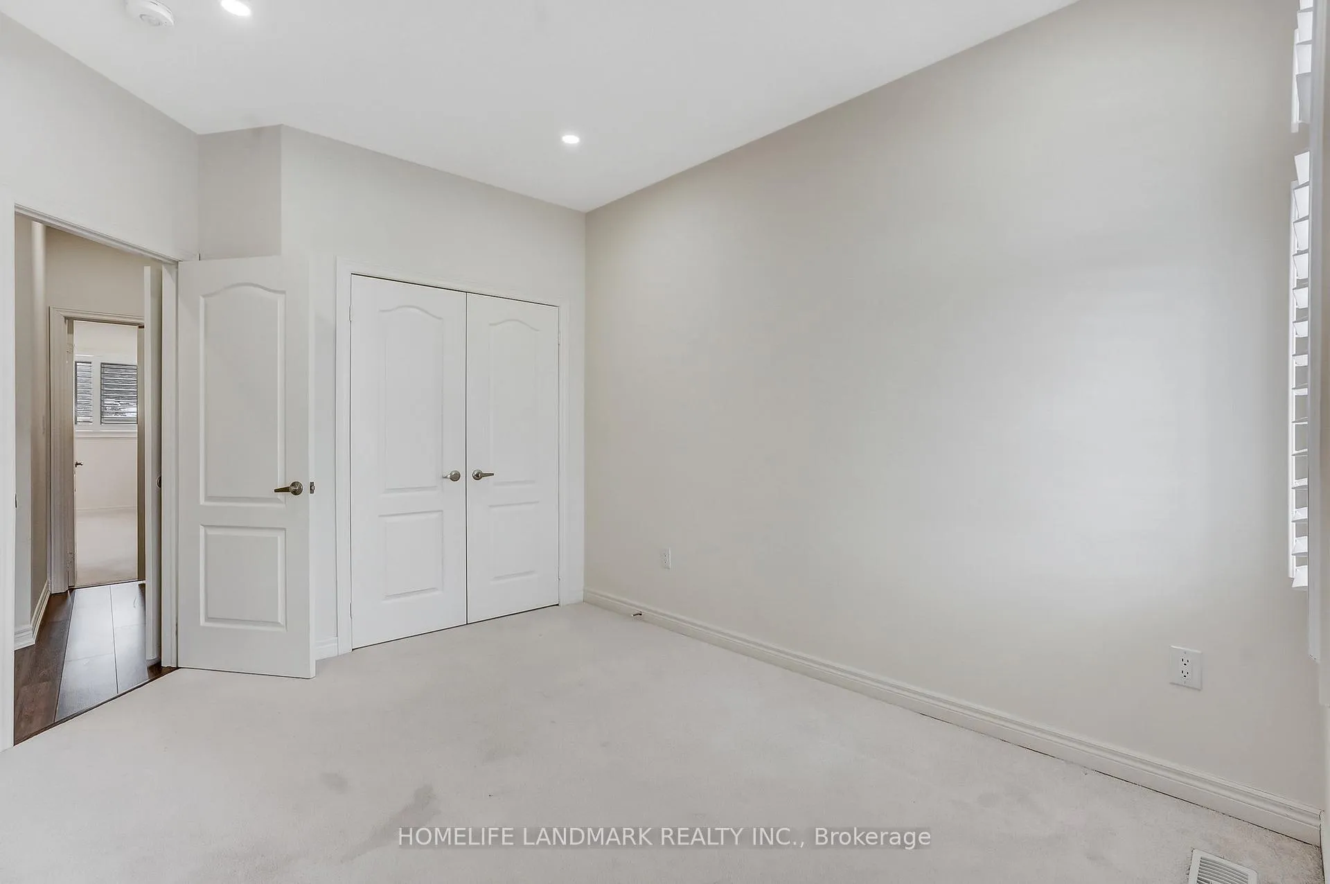 Photo 25 of 116 Skinner Road, Hamilton, Waterdown — HOMEH