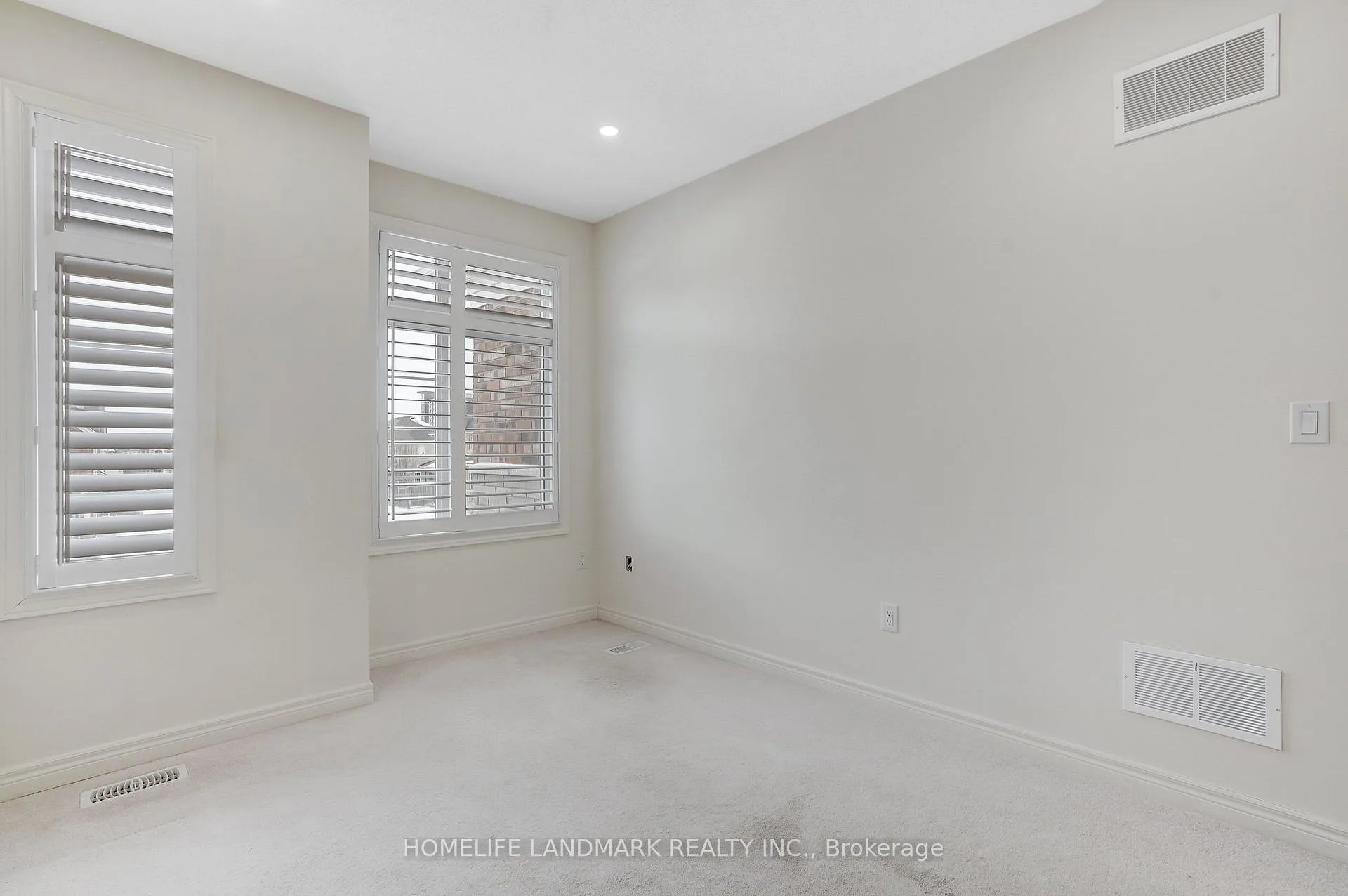 Photo 27 of 116 Skinner Road, Hamilton, Waterdown — HOMEH