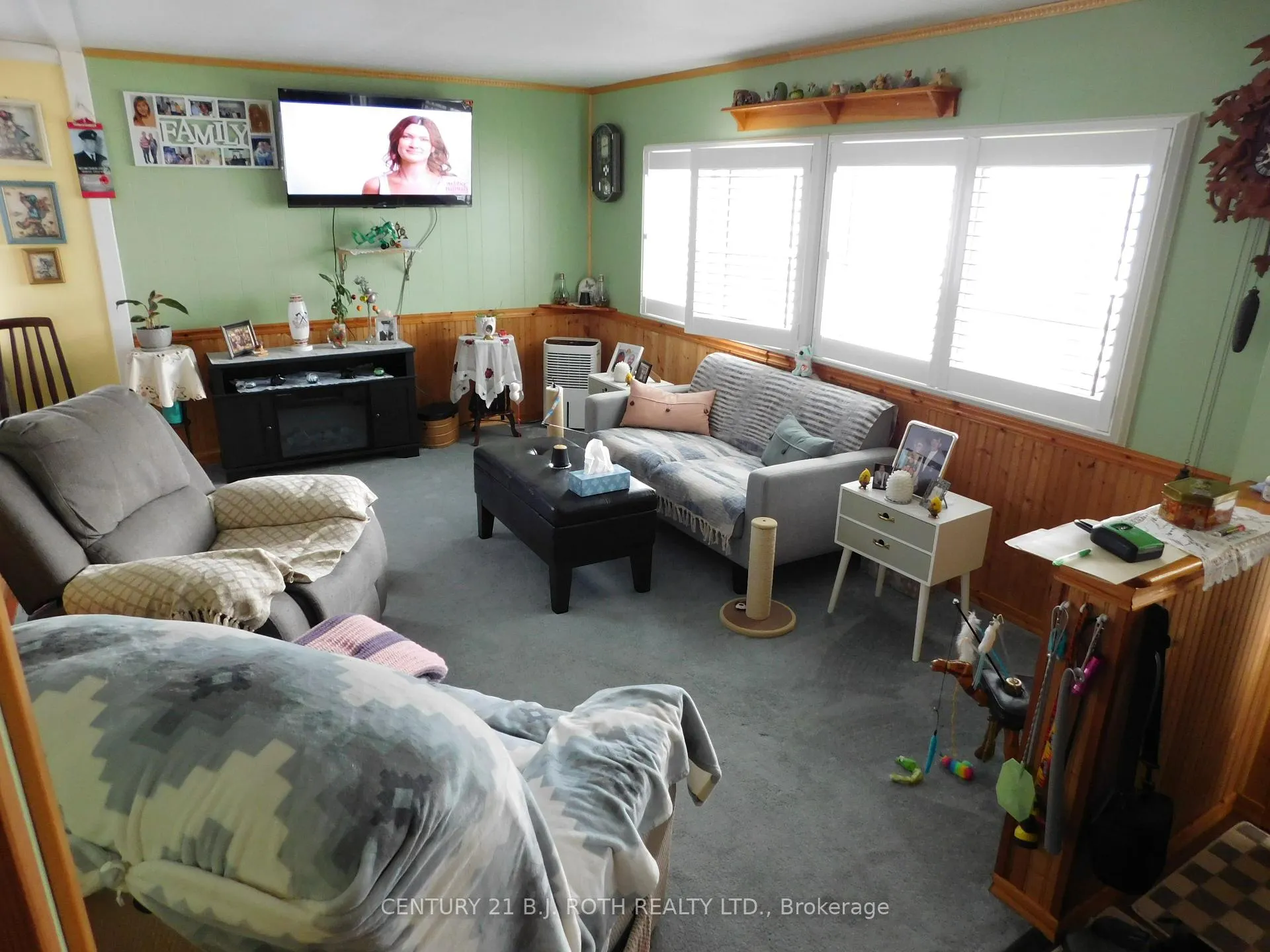 Photo 14 of 13 Recreation Drive, Innisfil, Rural Innisfil — HOMEH