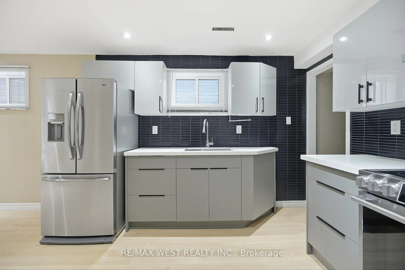 Photo 11 of Unit Basement, 6 Marshall Boulevard, Toronto, Rockcliffe-Smythe — HOMEH