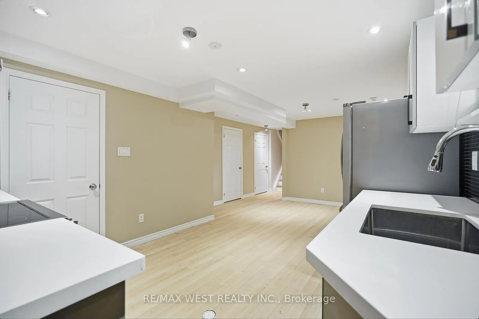 Photo 12 of Unit Basement, 6 Marshall Boulevard, Toronto, Rockcliffe-Smythe — HOMEH