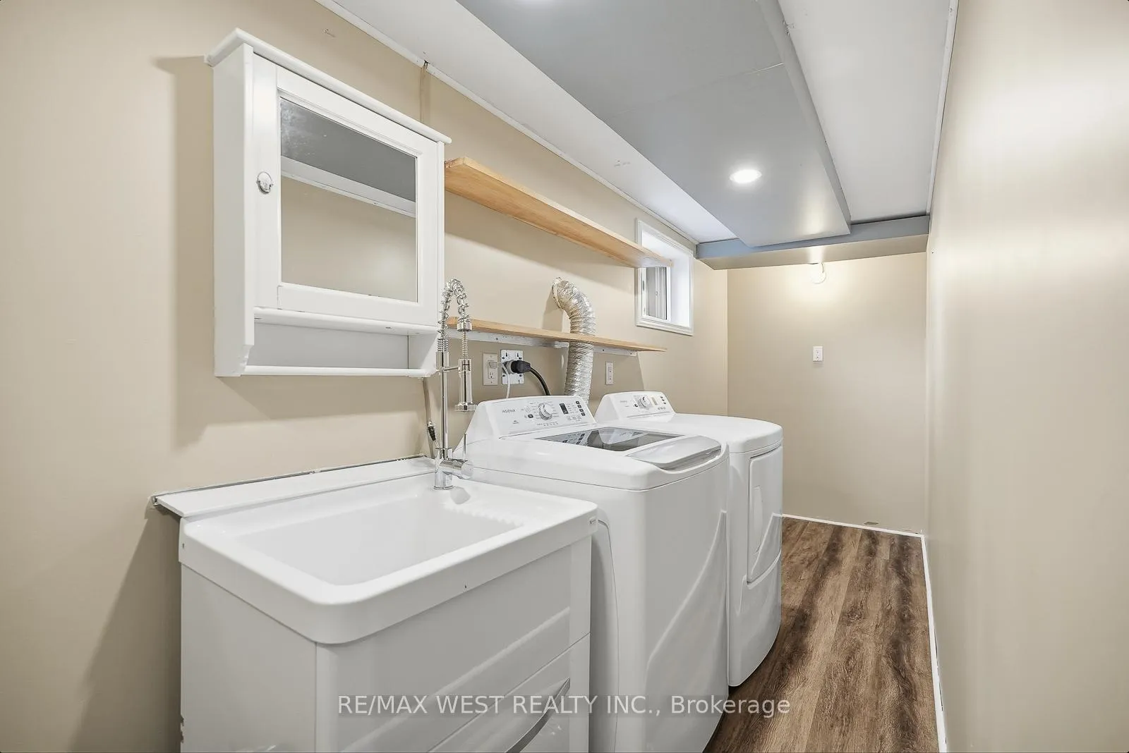 Photo 15 of Unit Basement, 6 Marshall Boulevard, Toronto, Rockcliffe-Smythe — HOMEH