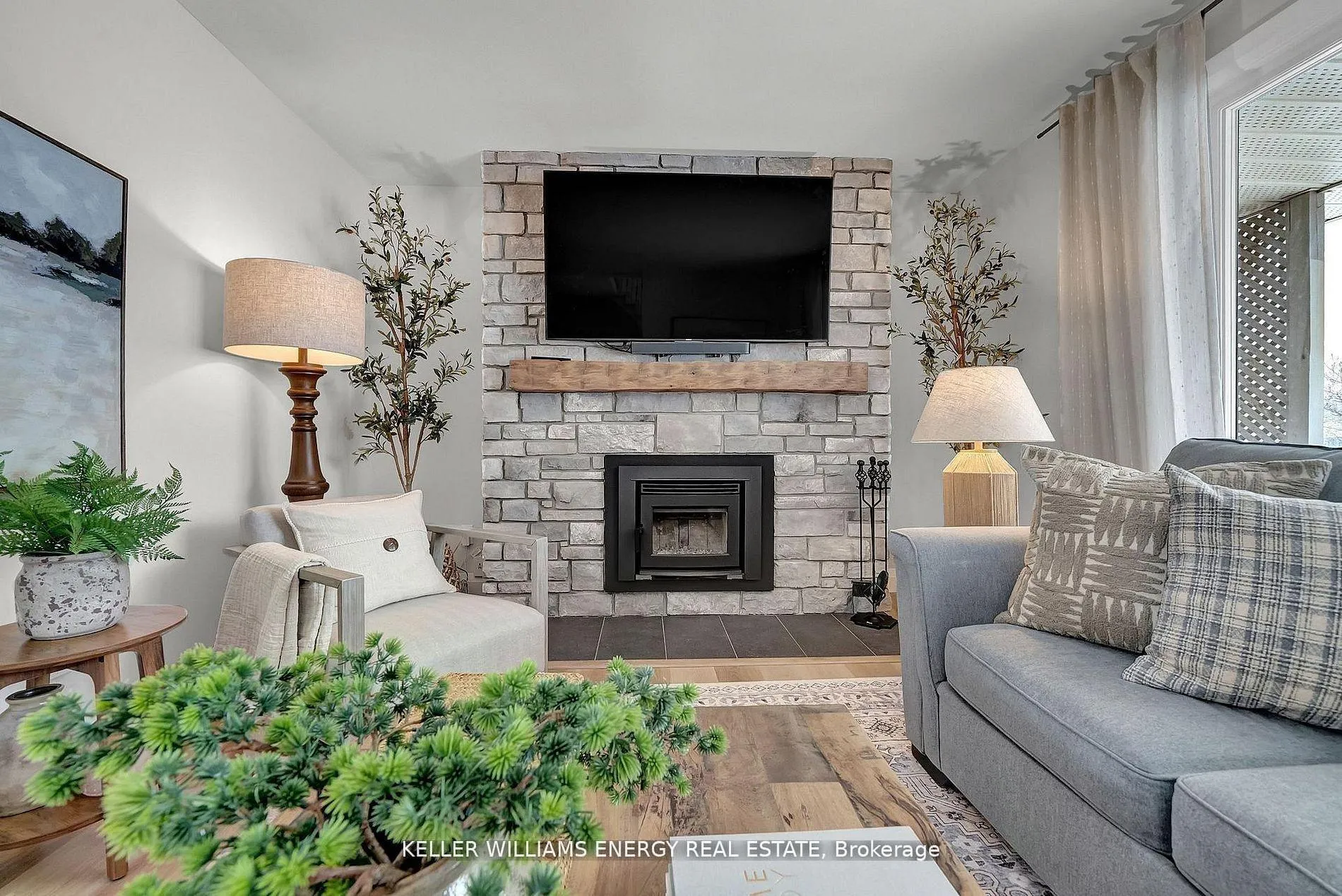 Photo 11 of 57 Potters Lane, Clarington, Rural Clarington — HOMEH