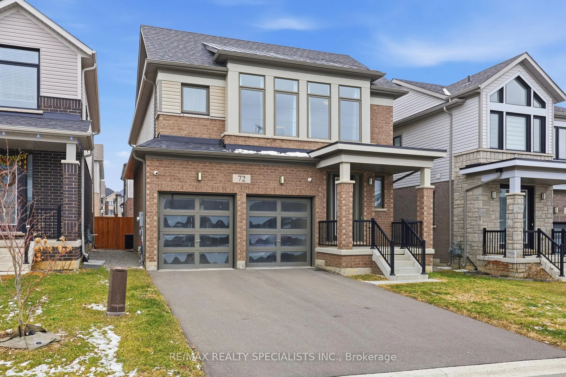 Photo 2 of 72 Yale Drive, Hamilton, Mount Hope — HOMEH