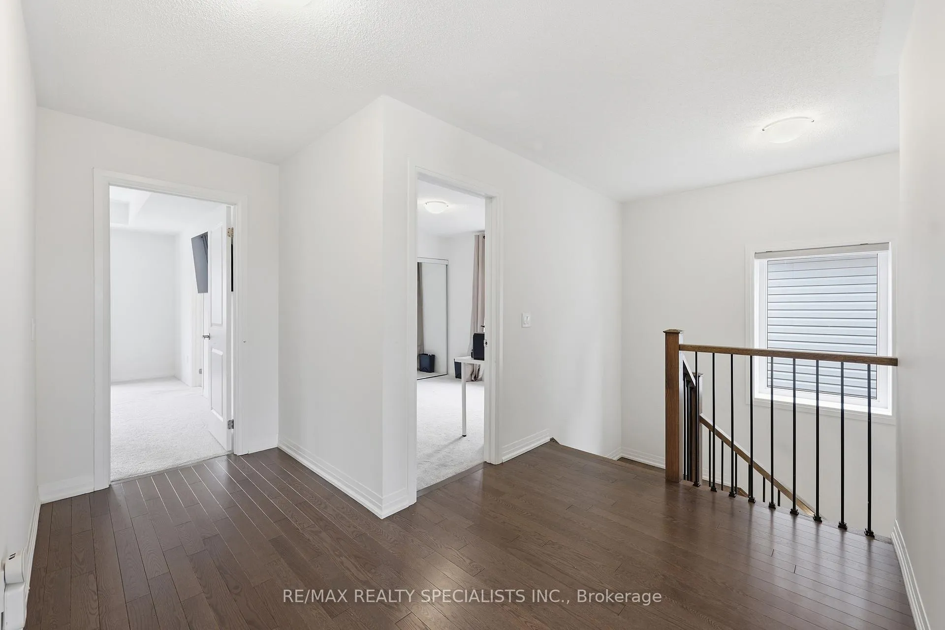 Photo 17 of 72 Yale Drive, Hamilton, Mount Hope — HOMEH