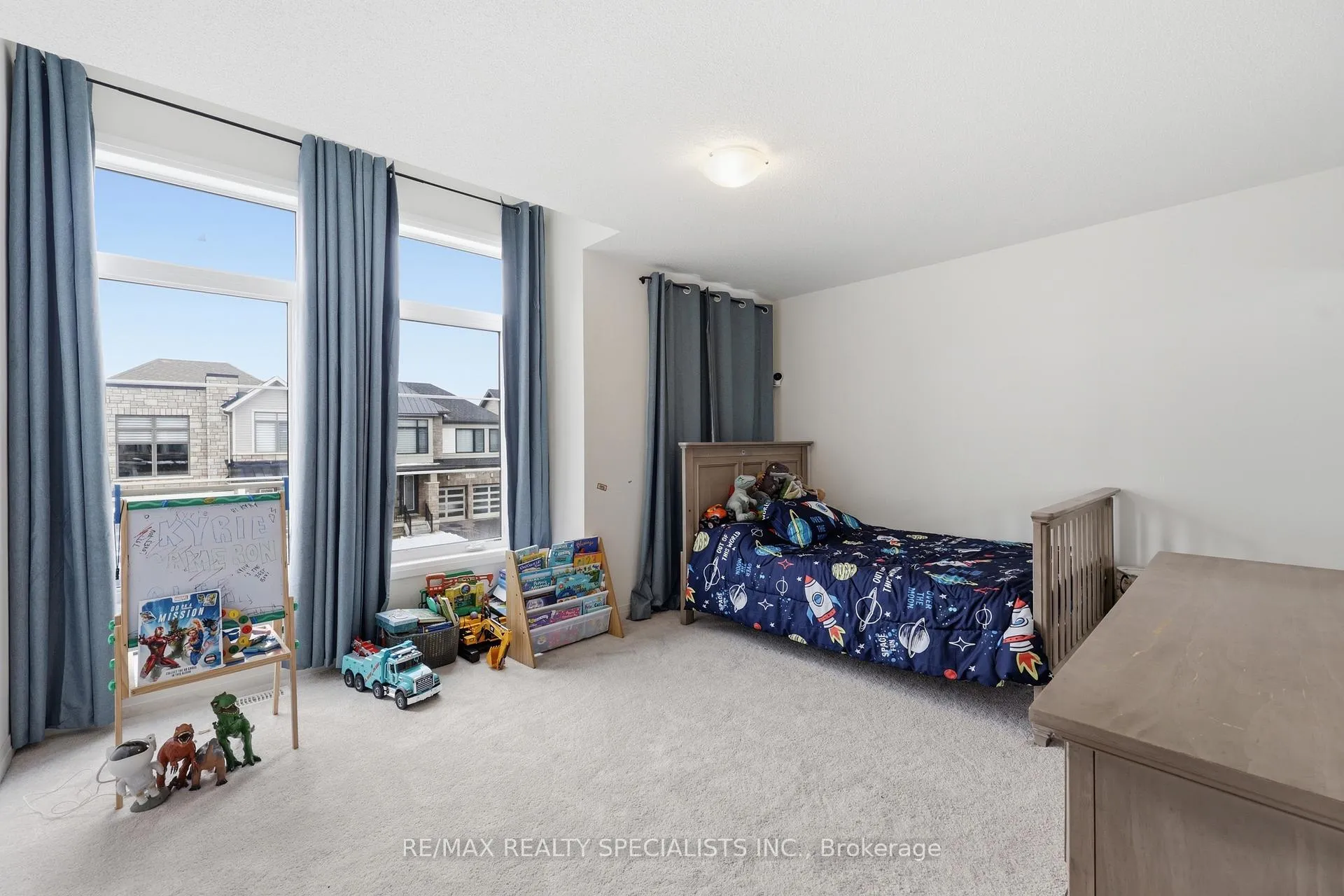 Photo 27 of 72 Yale Drive, Hamilton, Mount Hope — HOMEH