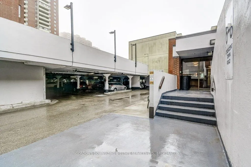 Photo 4 of Unit 301, 6 Crescent Town Road, Toronto, Crescent Town — HOMEH