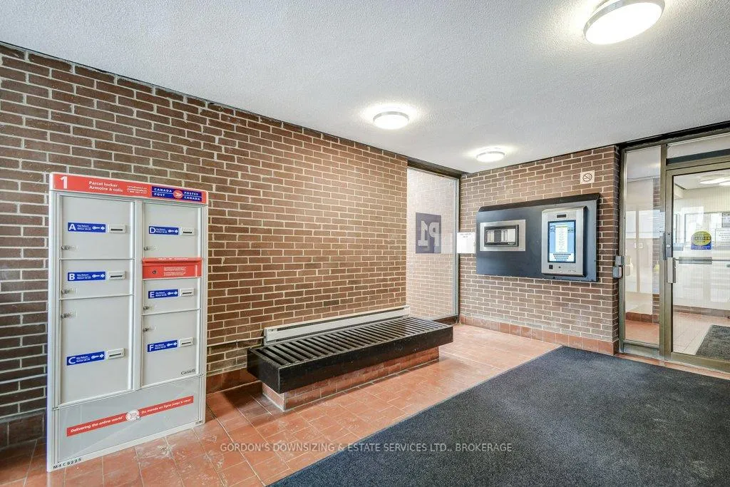 Photo 6 of Unit 301, 6 Crescent Town Road, Toronto, Crescent Town — HOMEH
