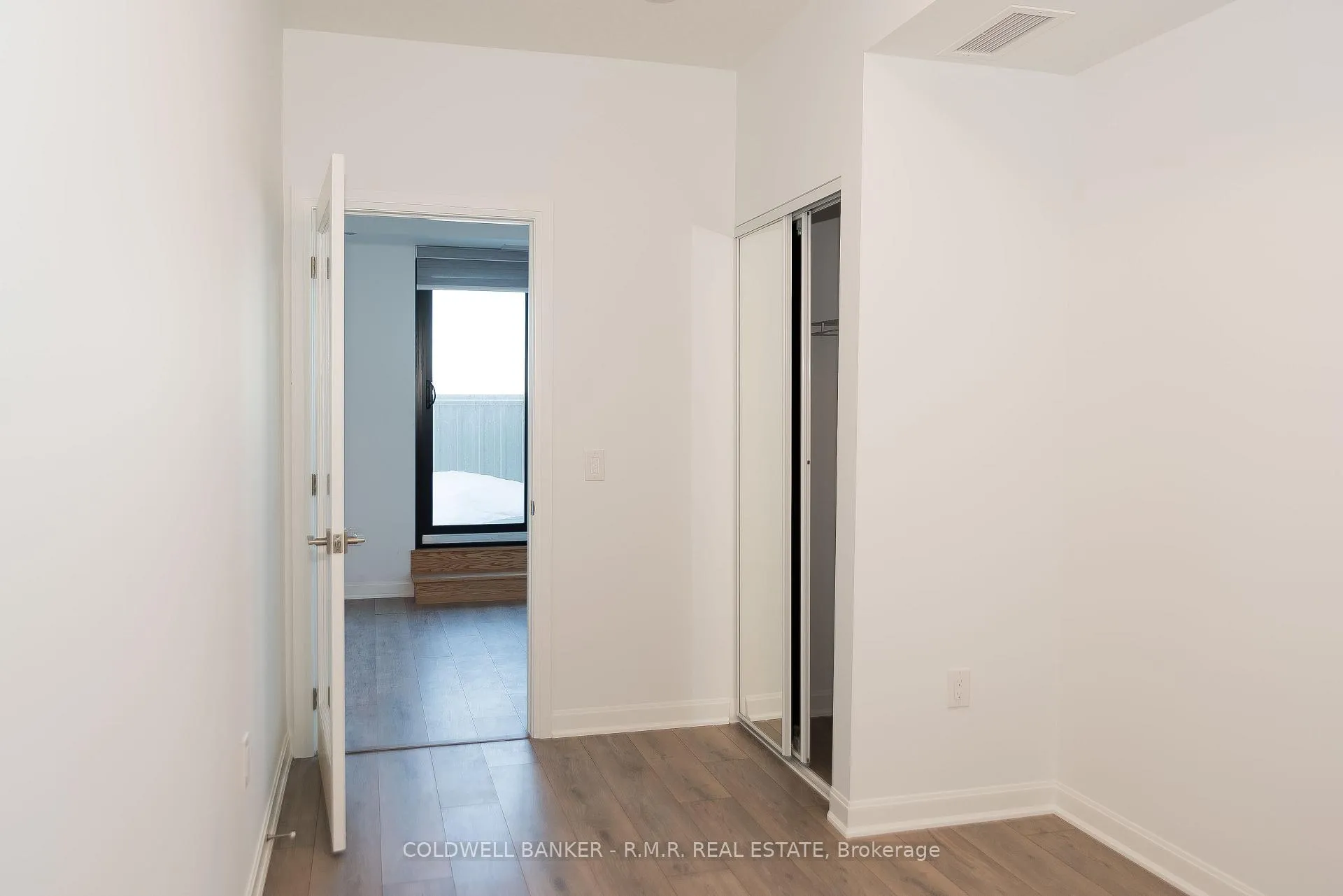 Photo 8 of Unit 611, 223 Princess Street, Kingston, East of Sir John A. Blvd — HOMEH