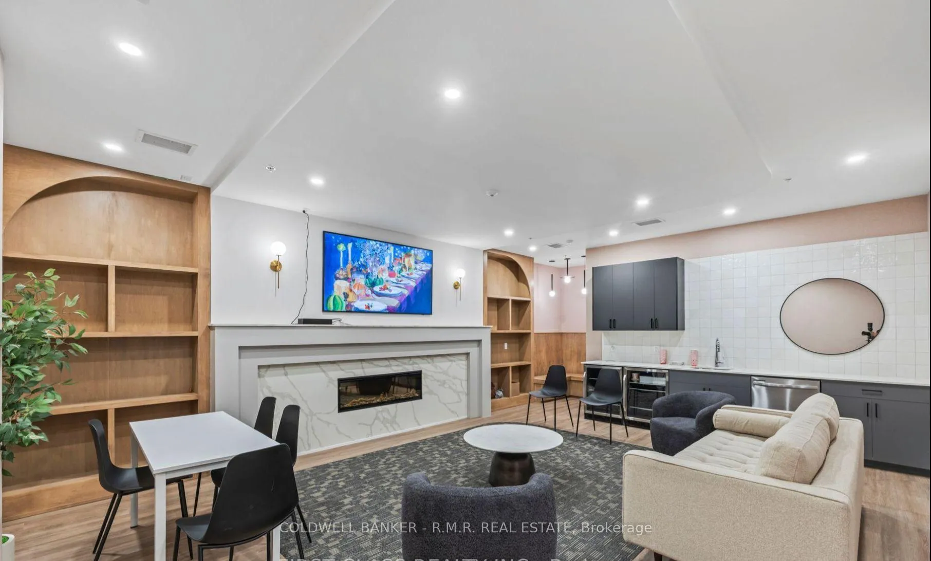 Photo 13 of Unit 611, 223 Princess Street, Kingston, East of Sir John A. Blvd — HOMEH
