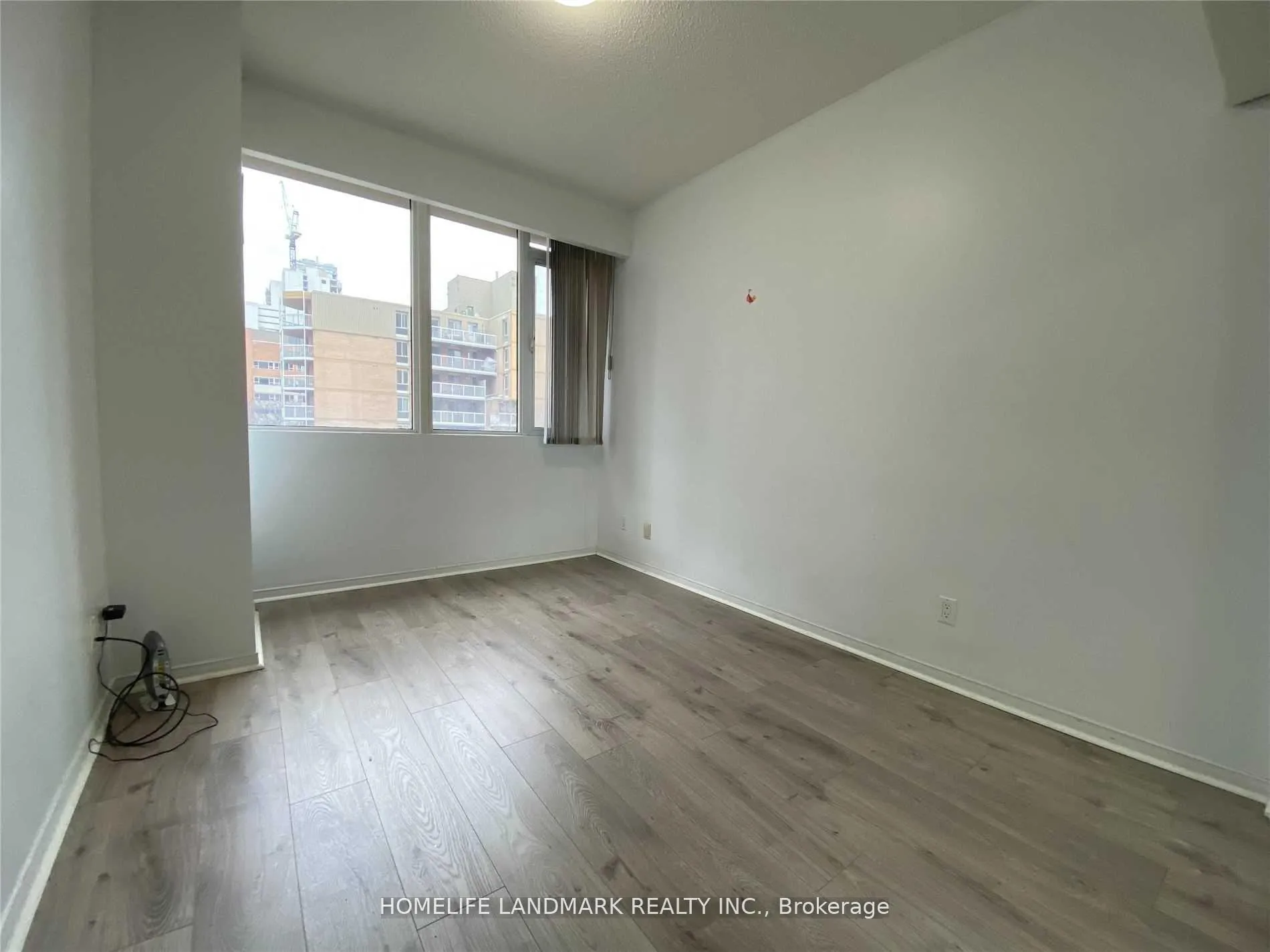 Photo 12 of Unit 407, 555 Yonge Street, Toronto, Church-Yonge Corridor — HOMEH