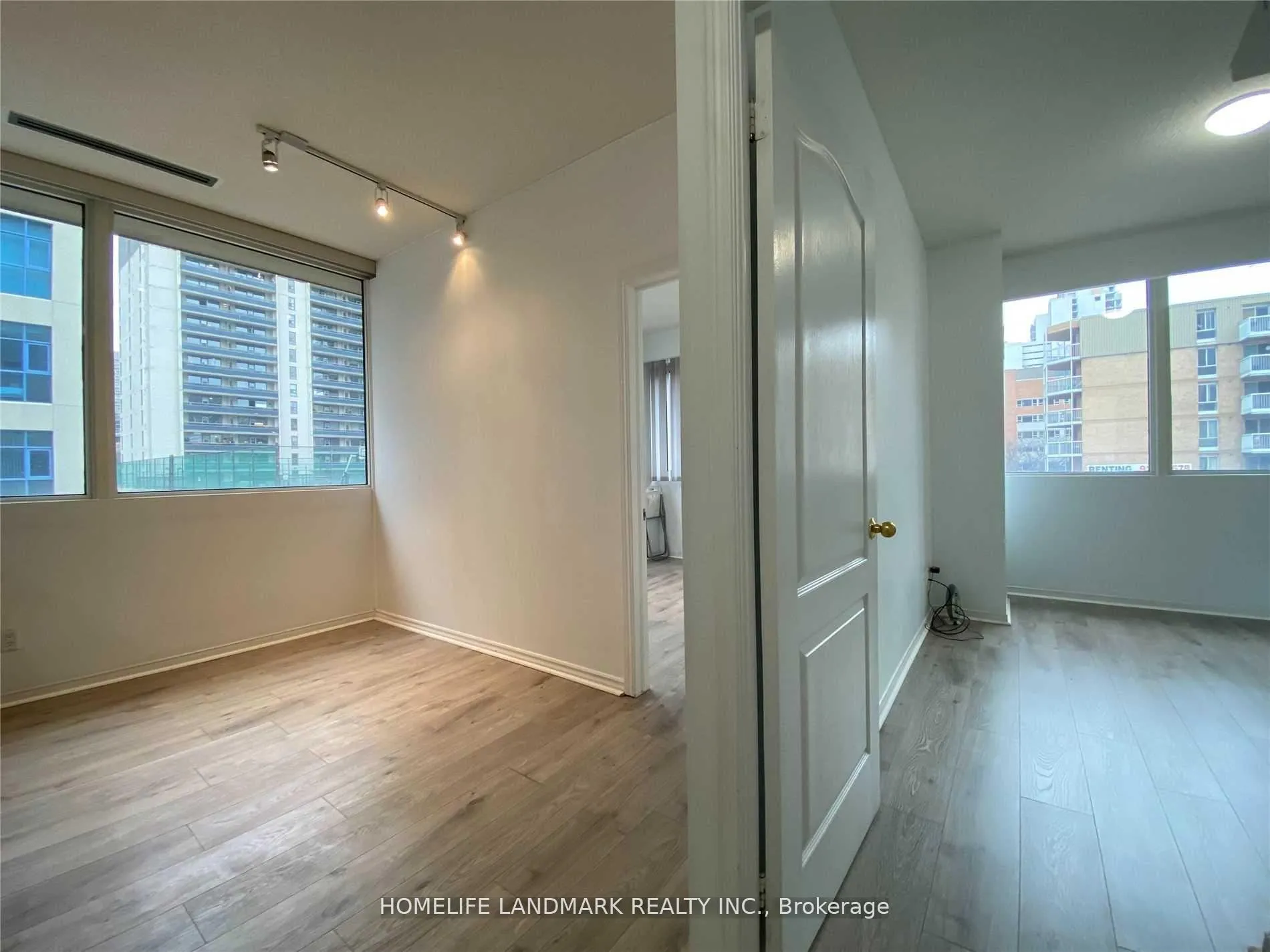 Photo 14 of Unit 407, 555 Yonge Street, Toronto, Church-Yonge Corridor — HOMEH