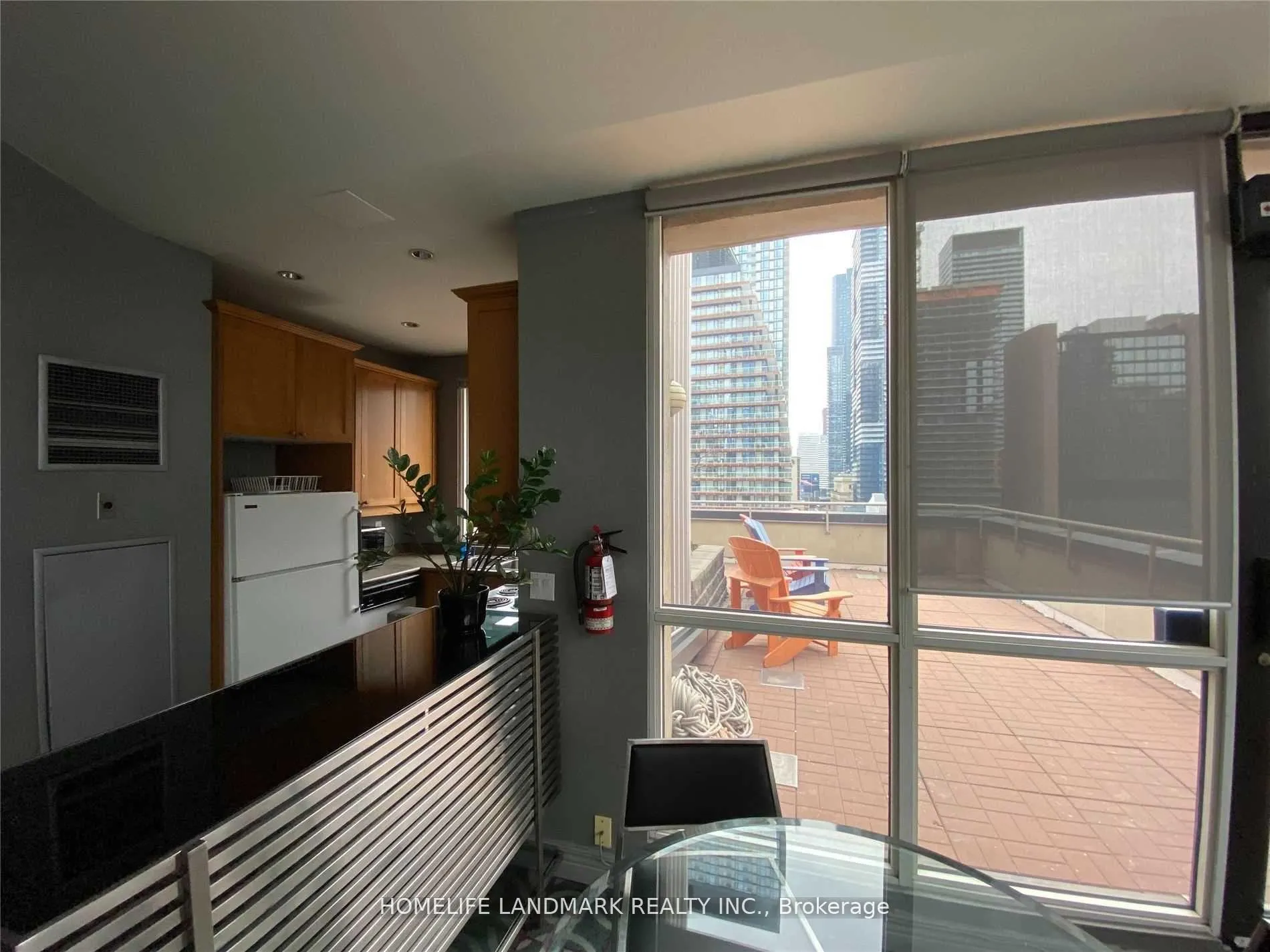Photo 21 of Unit 407, 555 Yonge Street, Toronto, Church-Yonge Corridor — HOMEH