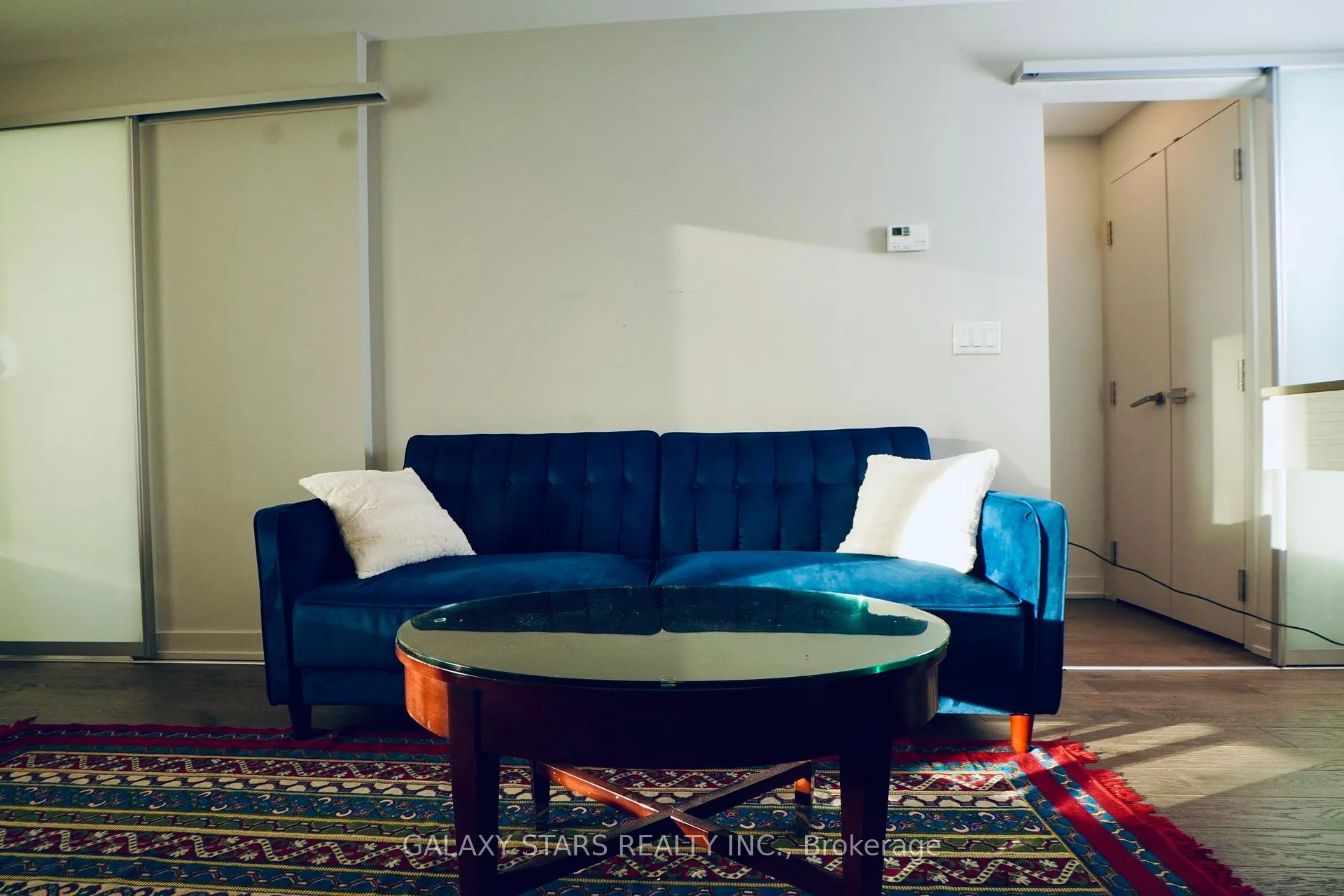 Photo 3 of Unit 1109, 101 Queen Street, Ottawa, Ottawa Centre — HOMEH