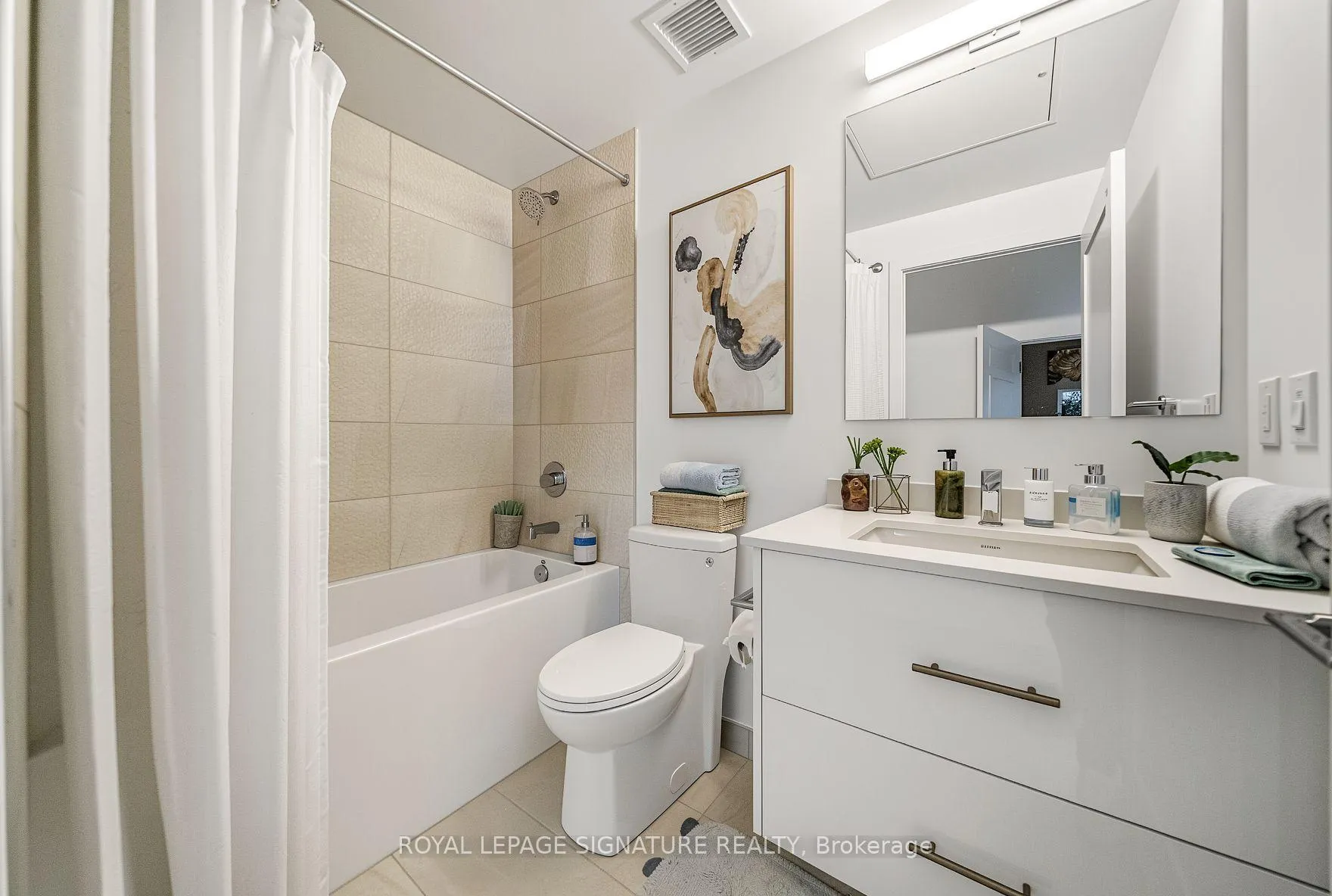 Photo 15 of Unit A-637, 9763 Markham Road, Markham, Greensborough — HOMEH