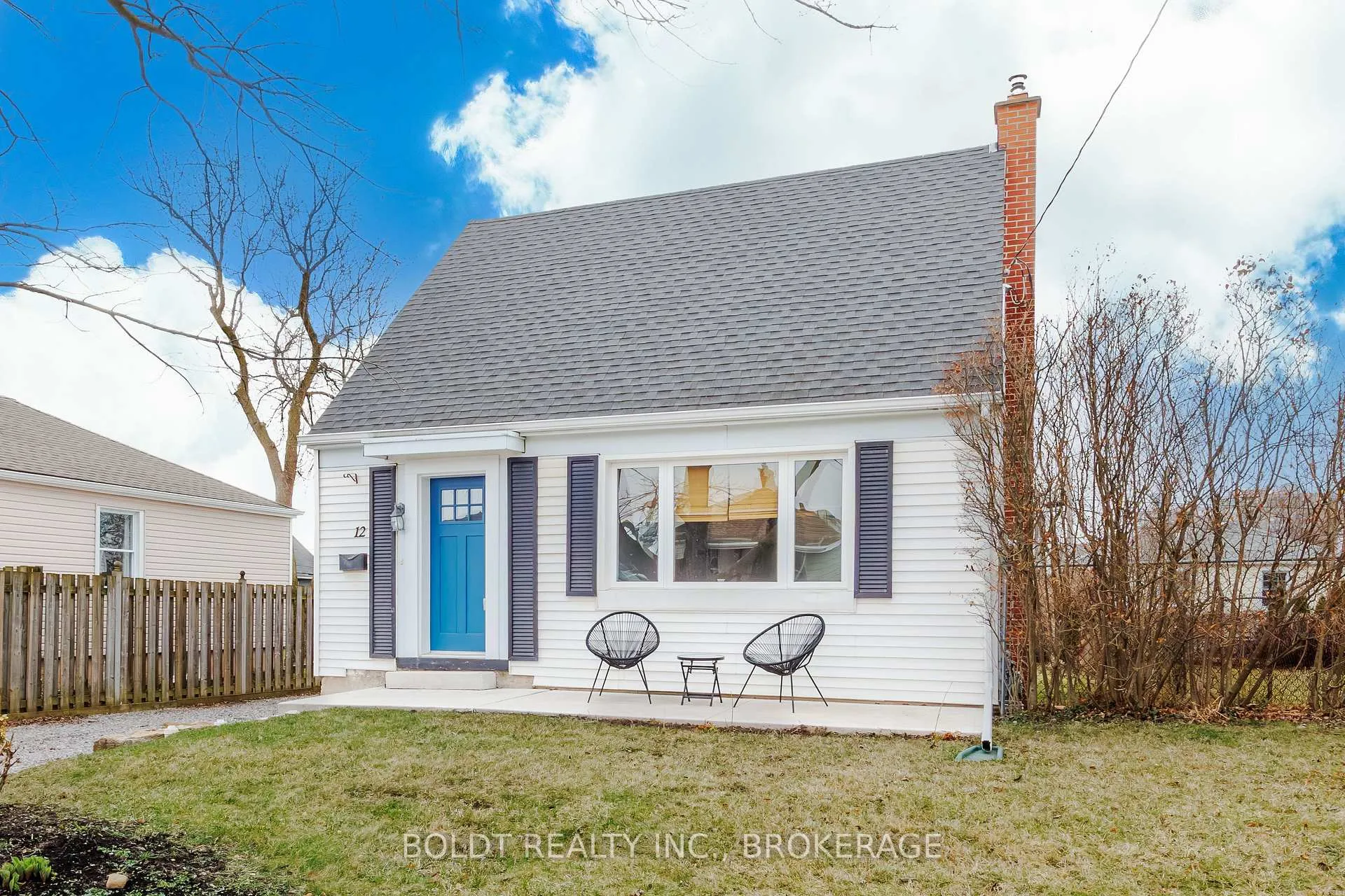 Photo 2 of 12 Princess Street, St. Catharines, E. Chester — HOMEH