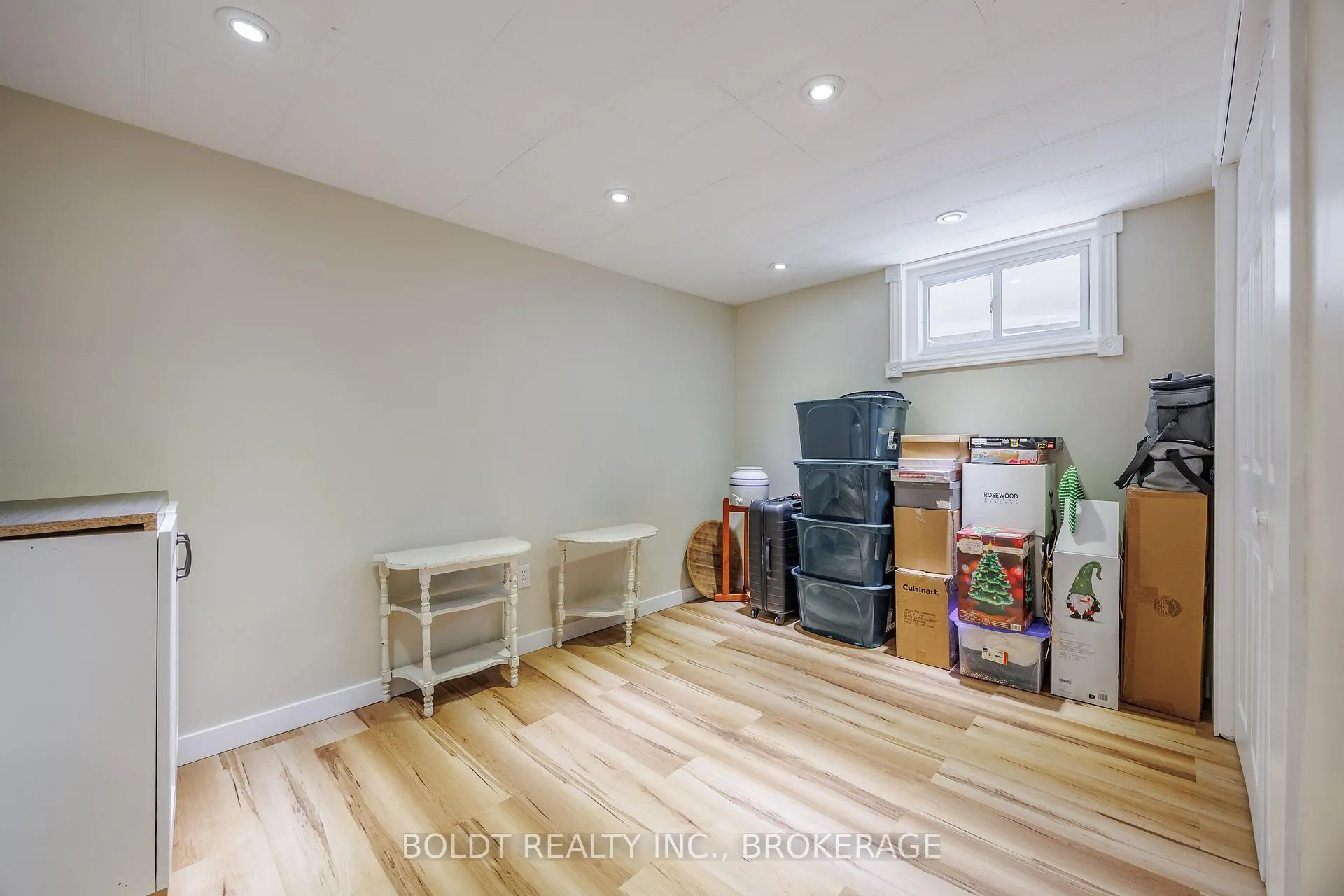 Photo 25 of 12 Princess Street, St. Catharines, E. Chester — HOMEH