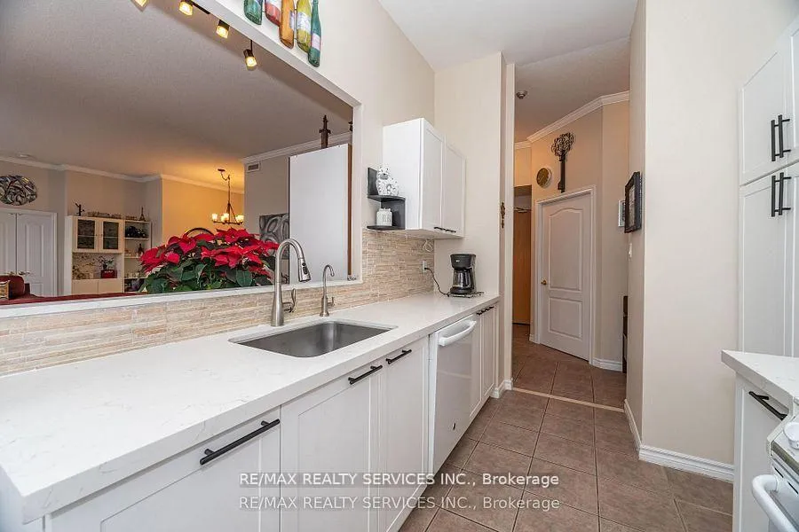 Photo 19 of Unit PH03, 7 Dayspring Circle, Brampton, Goreway Drive Corridor — HOMEH