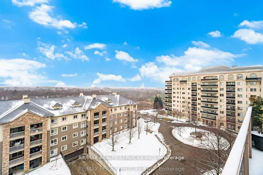 Photo 36 of Unit PH03, 7 Dayspring Circle, Brampton, Goreway Drive Corridor — HOMEH