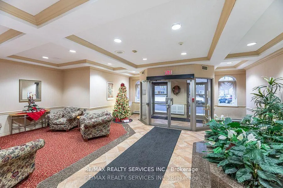 Photo 37 of Unit PH03, 7 Dayspring Circle, Brampton, Goreway Drive Corridor — HOMEH