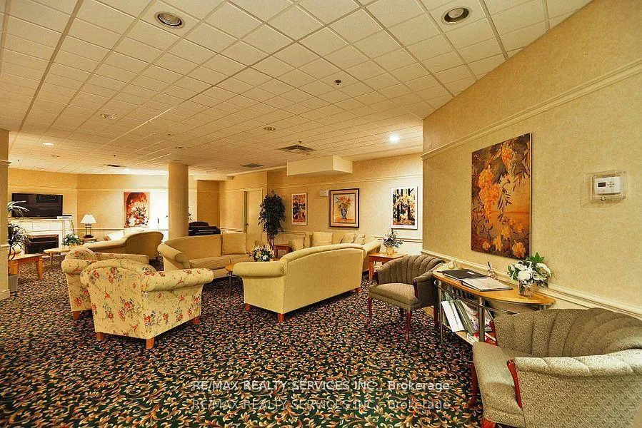 Photo 41 of Unit PH03, 7 Dayspring Circle, Brampton, Goreway Drive Corridor — HOMEH