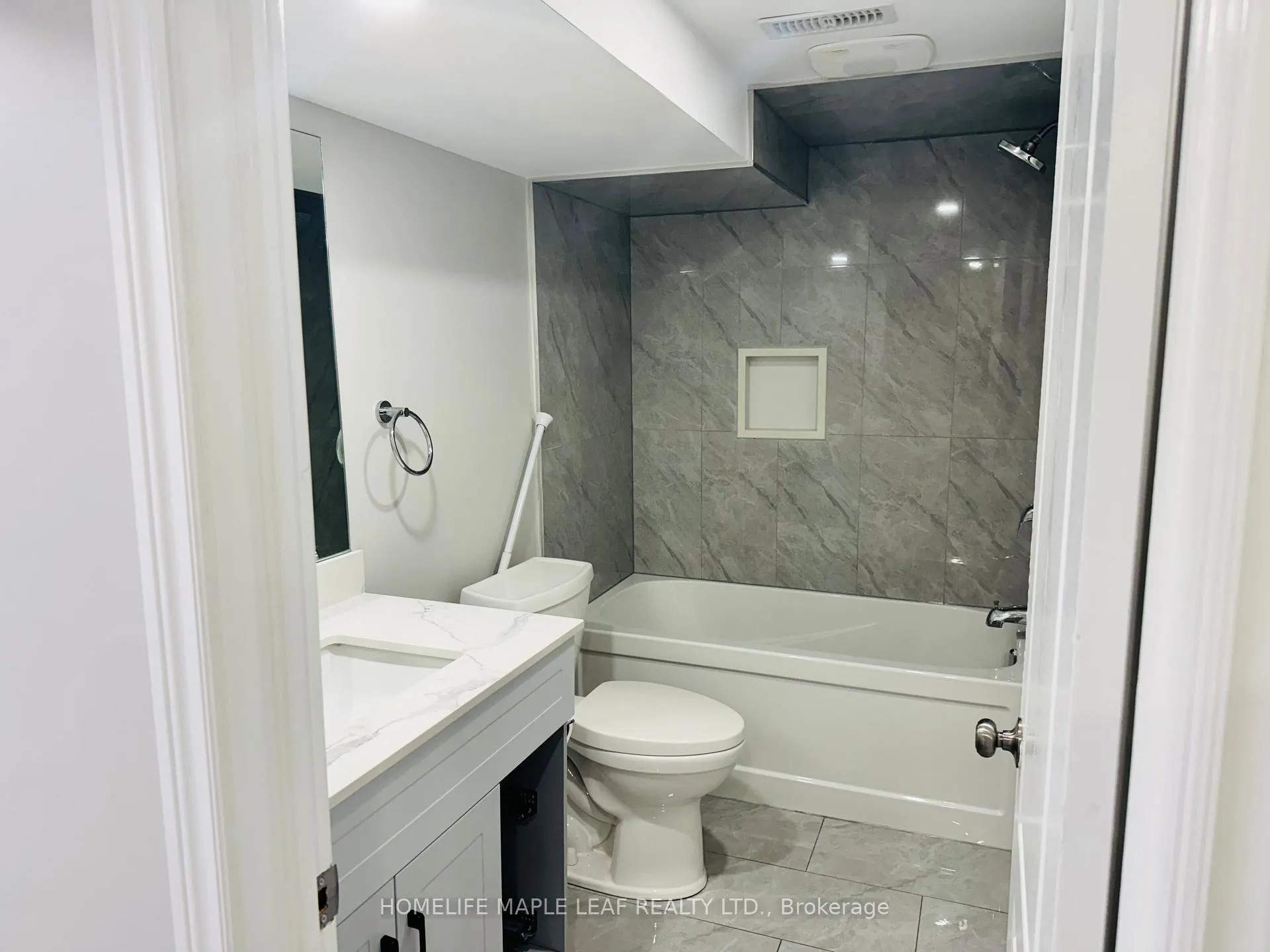 Photo 17 of Unit Basement, 53 Jefferson Road, Brampton, Northgate — HOMEH