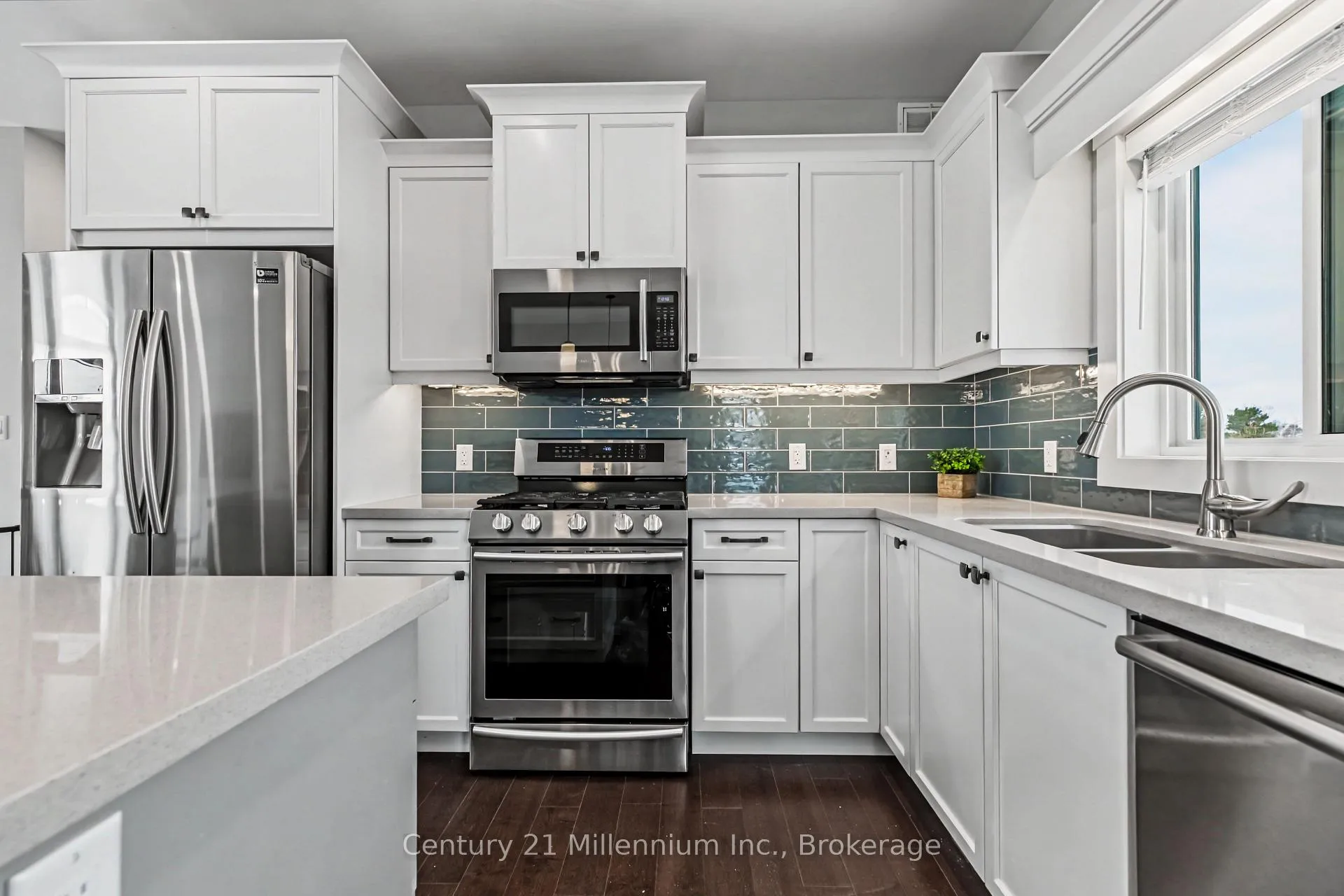Photo 14 of 58 Lakefield Drive, Kincardine — HOMEH