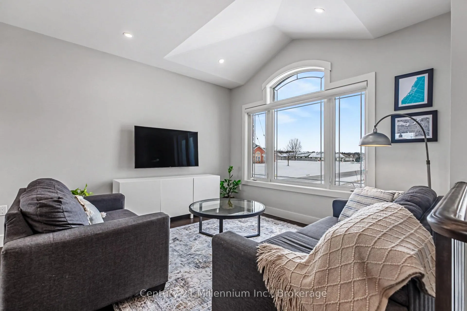 Photo 16 of 58 Lakefield Drive, Kincardine — HOMEH