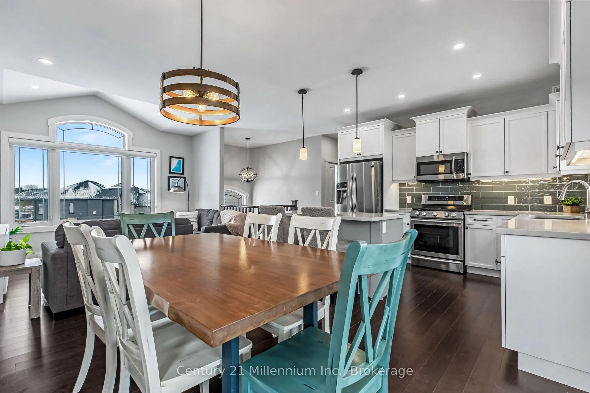 Photo 19 of 58 Lakefield Drive, Kincardine — HOMEH