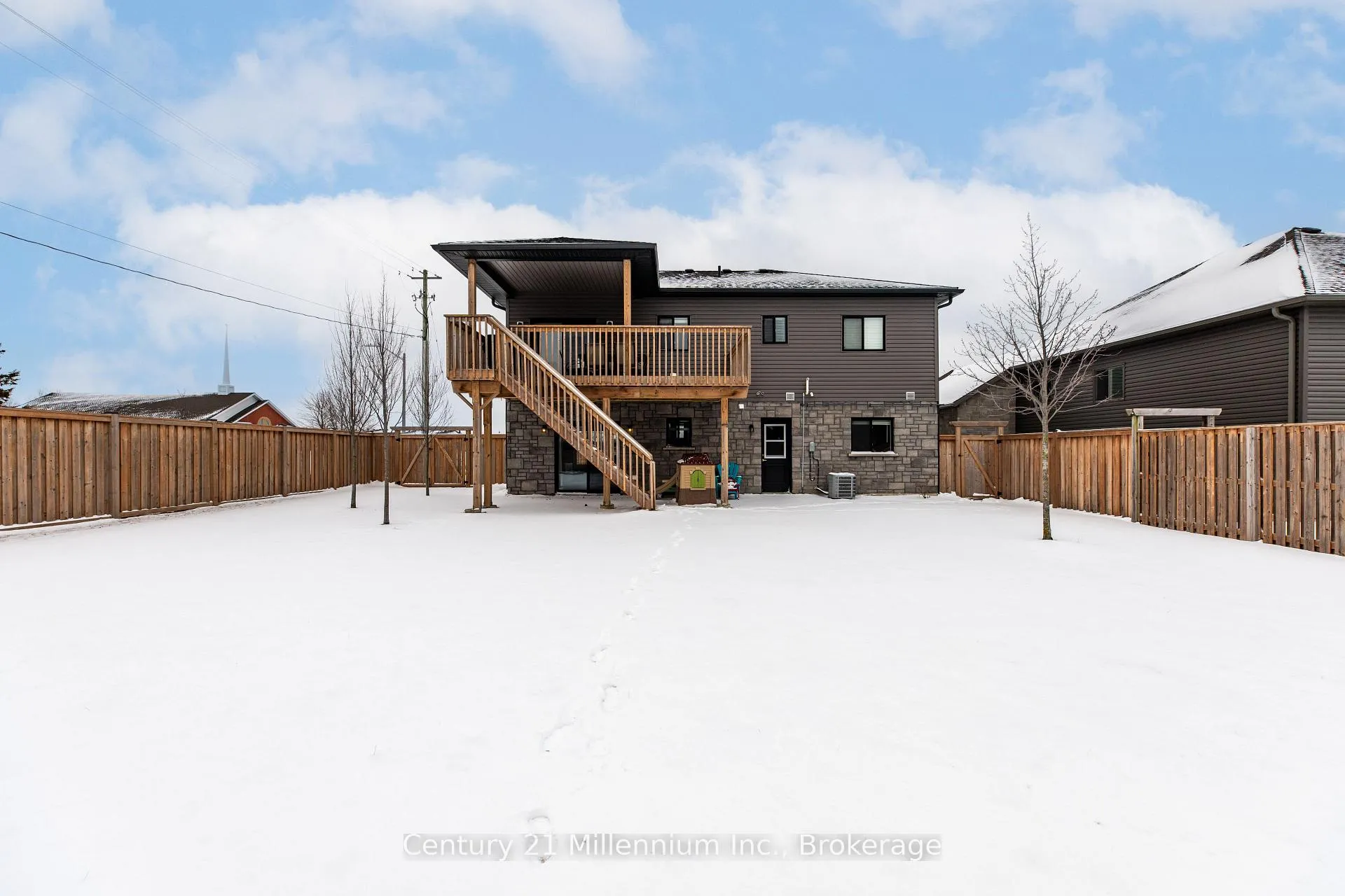 Photo 44 of 58 Lakefield Drive, Kincardine — HOMEH