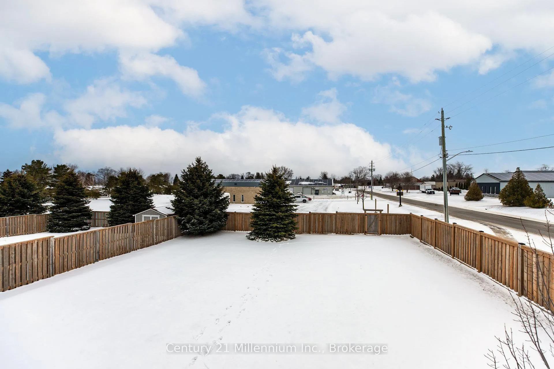 Photo 46 of 58 Lakefield Drive, Kincardine — HOMEH