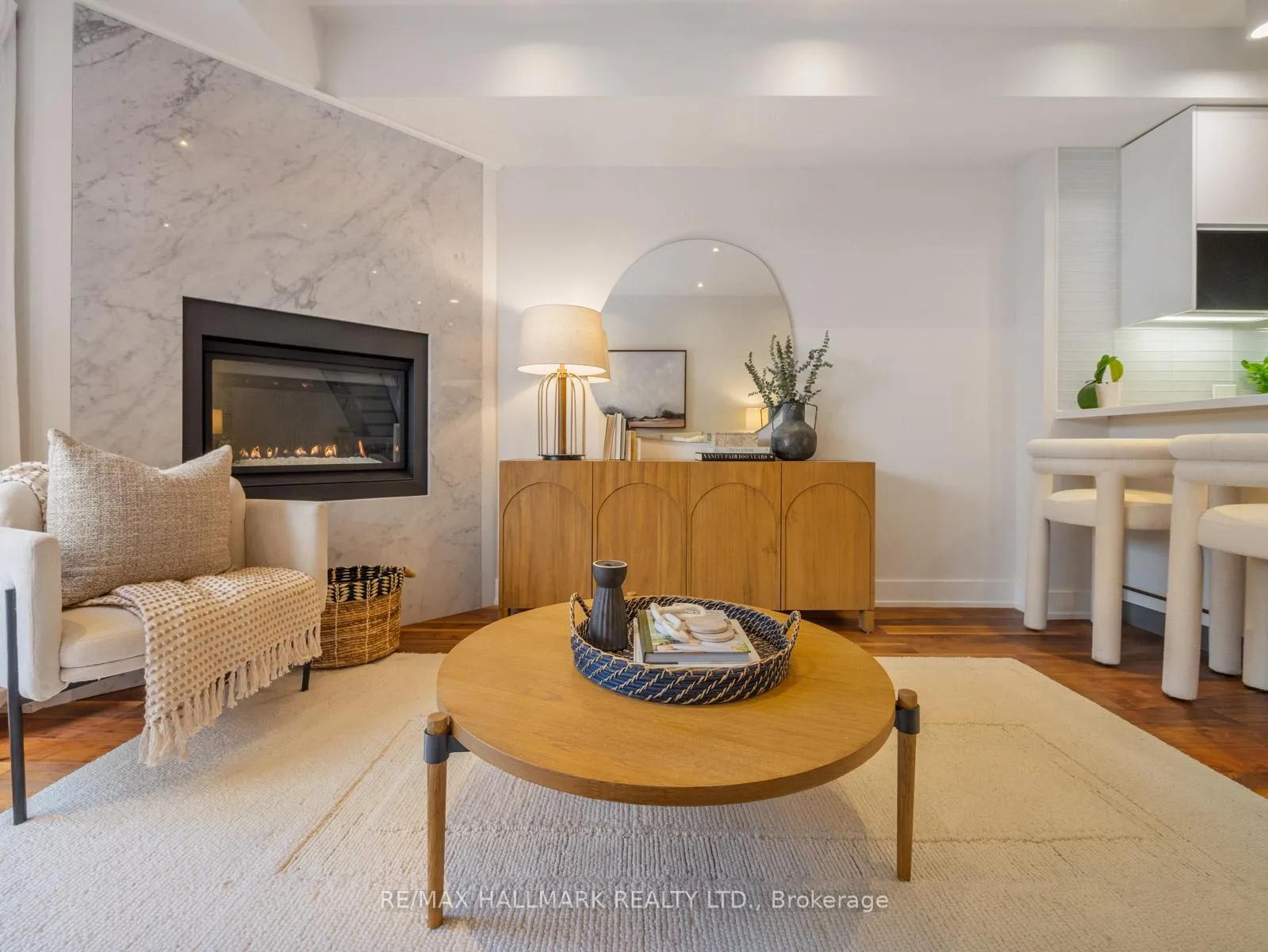 Photo 7 of 246B Scarborough Road, Toronto, East End-Danforth — HOMEH