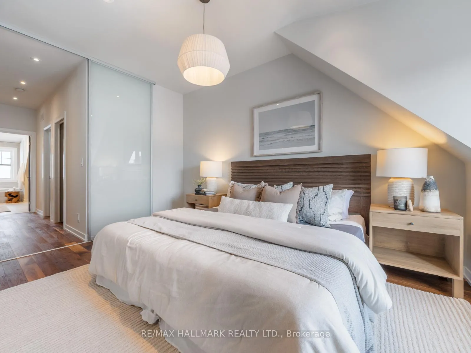 Photo 29 of 246B Scarborough Road, Toronto, East End-Danforth — HOMEH