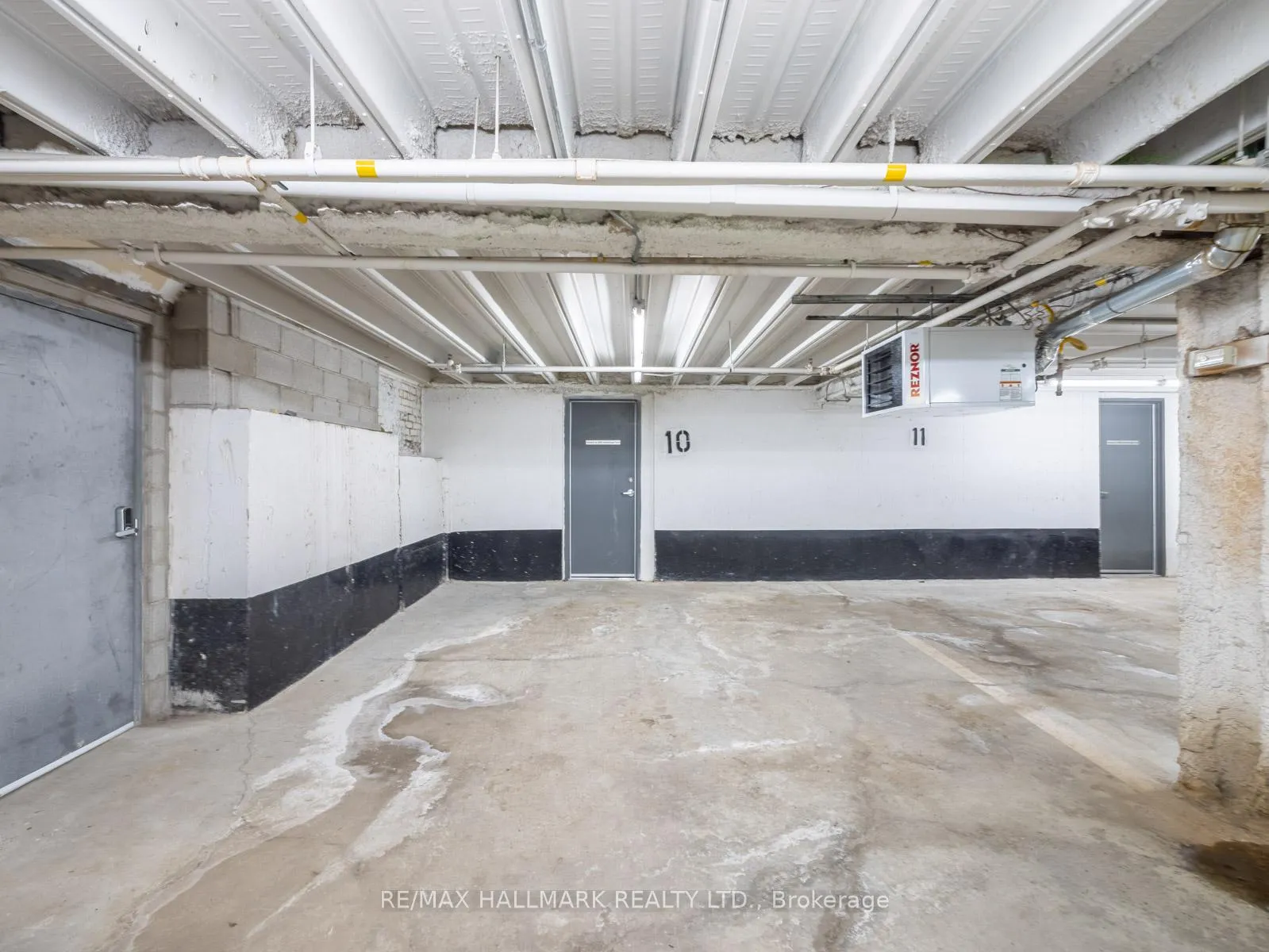 Photo 41 of 246B Scarborough Road, Toronto, East End-Danforth — HOMEH