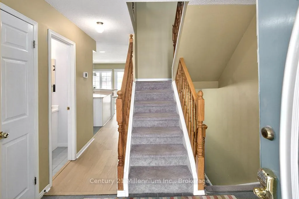 Photo 4 of Unit 20, 162 Settlers Way, Blue Mountains — HOMEH