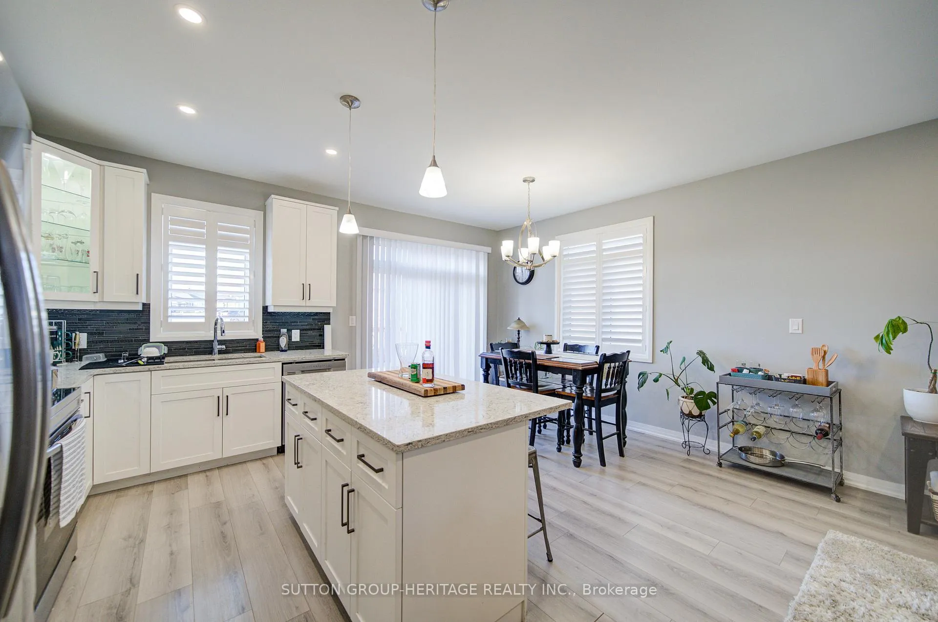 Photo 8 of 42 McFarland Drive, Belleville, Belleville Ward — HOMEH