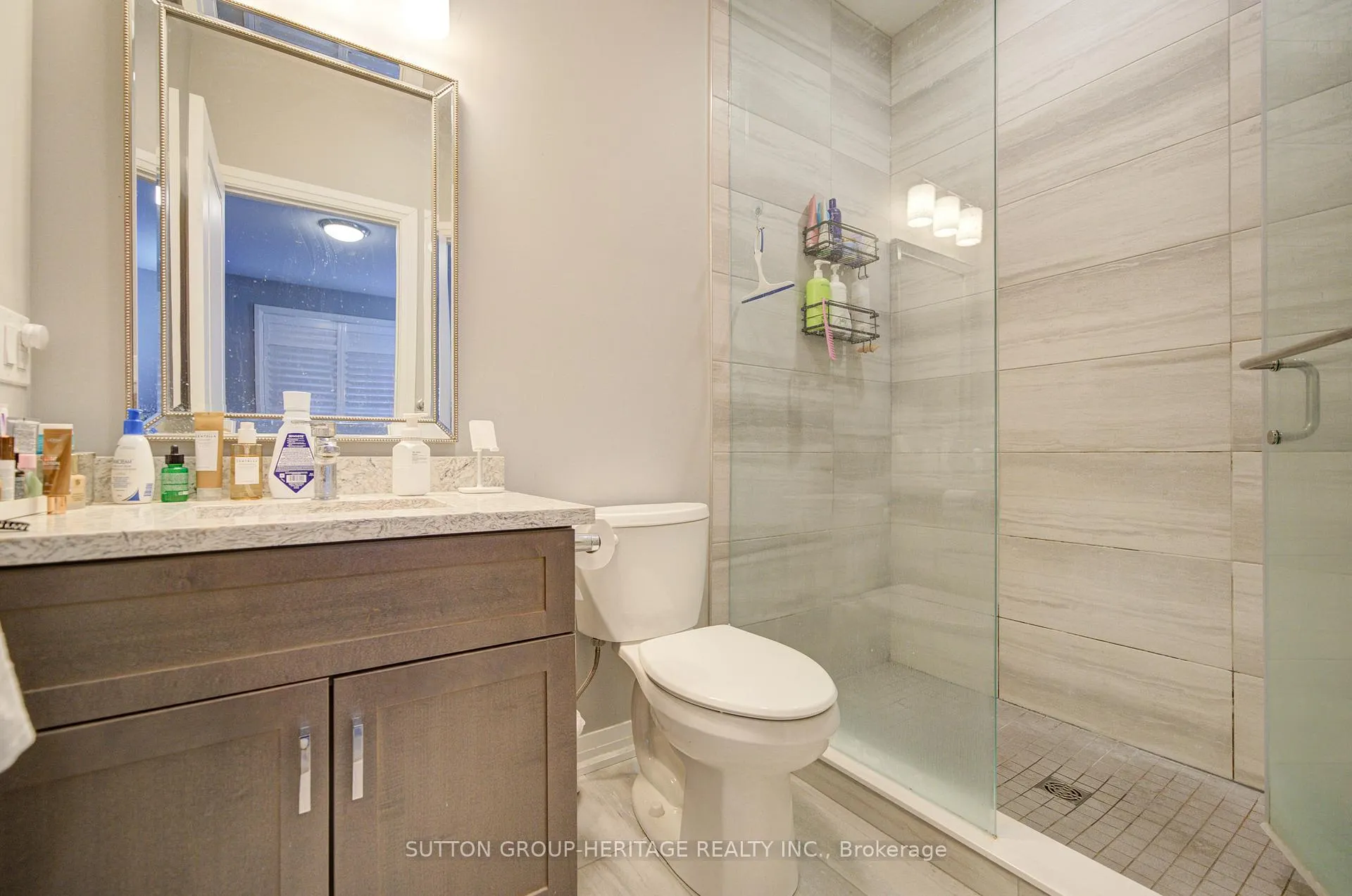 Photo 14 of 42 McFarland Drive, Belleville, Belleville Ward — HOMEH