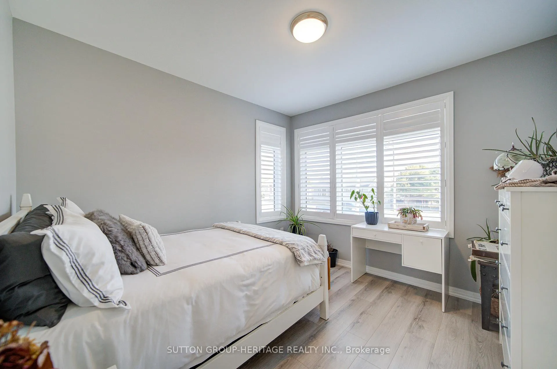 Photo 15 of 42 McFarland Drive, Belleville, Belleville Ward — HOMEH