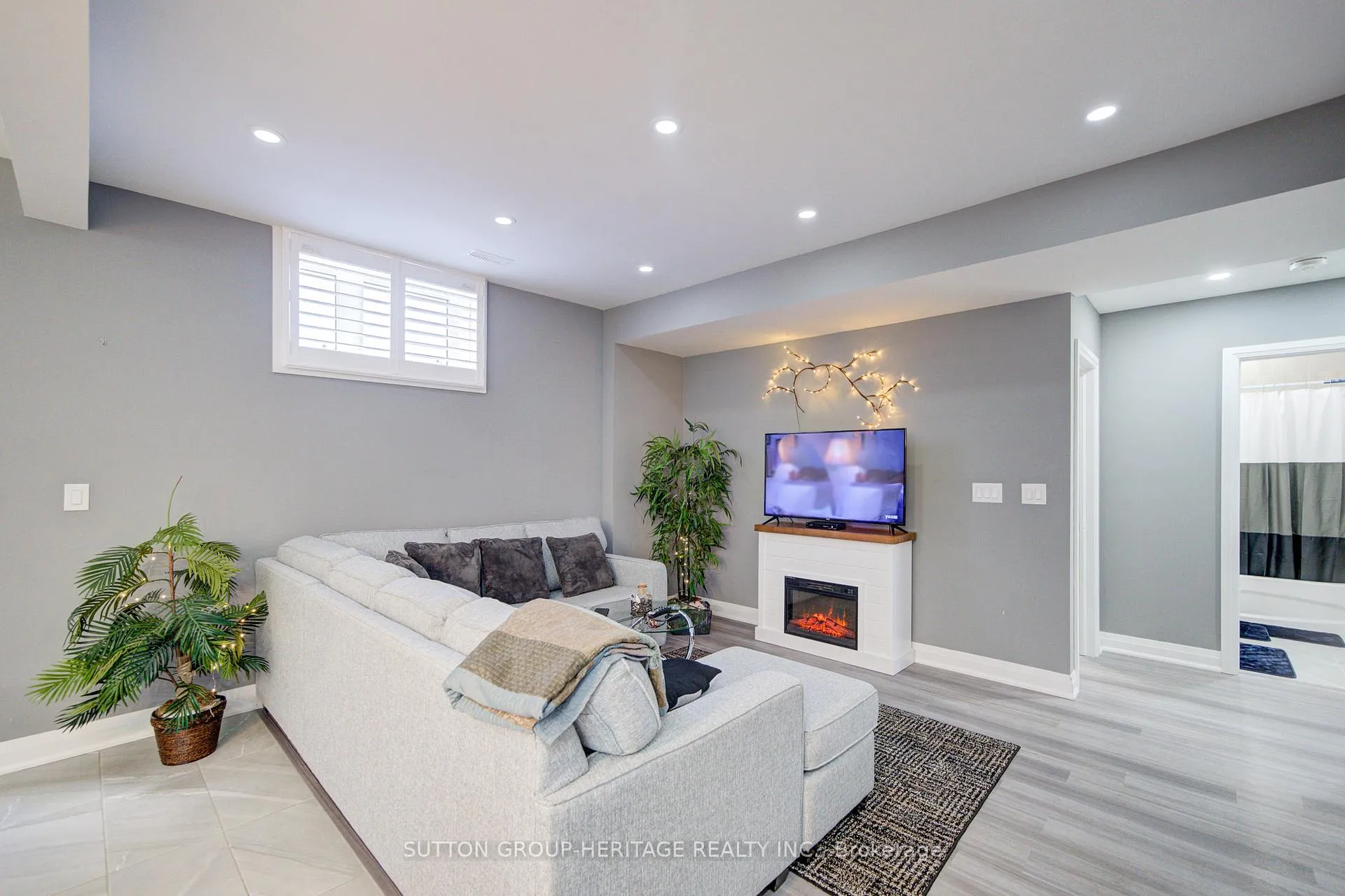 Photo 25 of 42 McFarland Drive, Belleville, Belleville Ward — HOMEH