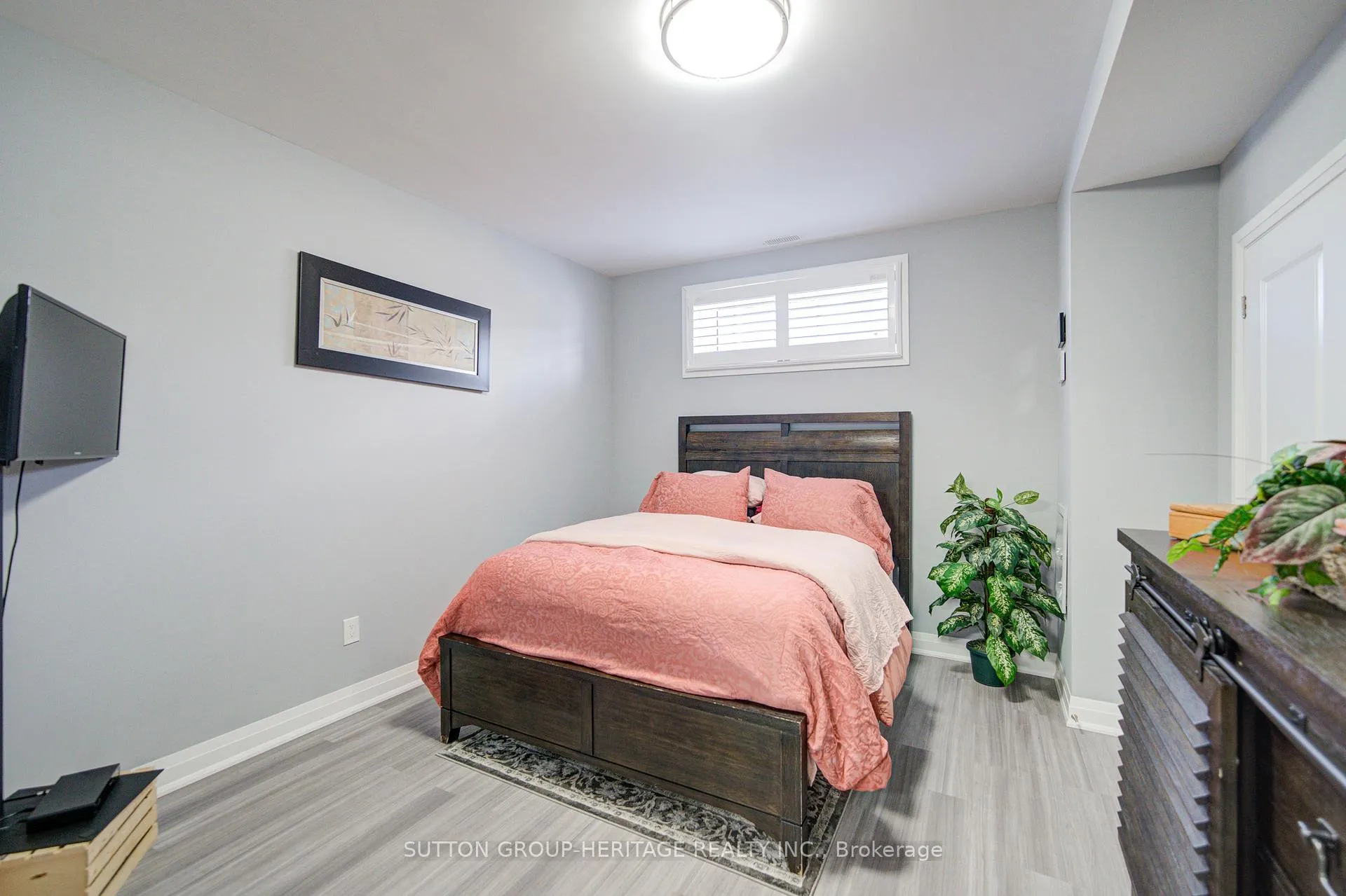 Photo 27 of 42 McFarland Drive, Belleville, Belleville Ward — HOMEH
