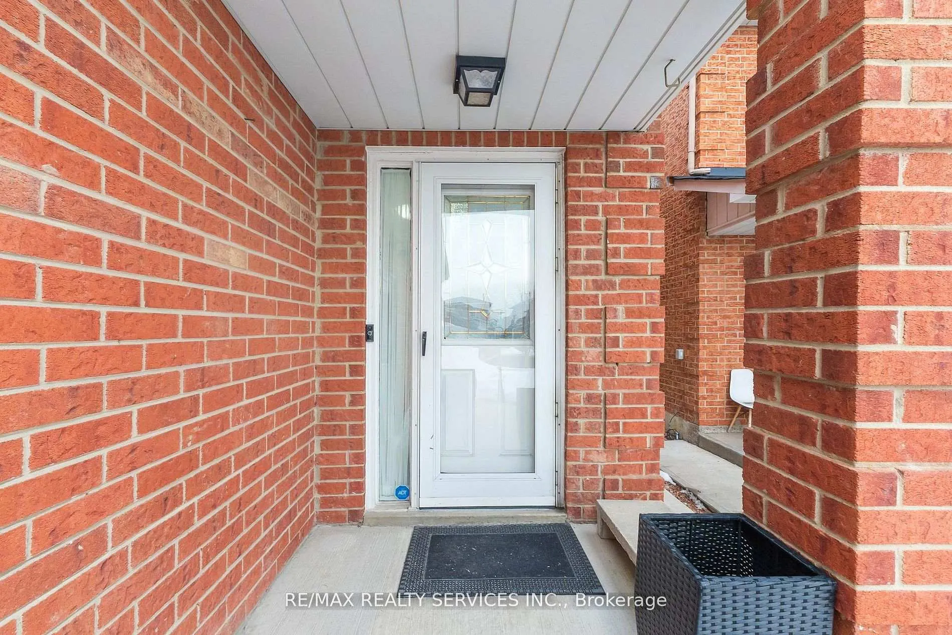 Photo 5 of 78 Wildercroft Avenue, Brampton, Brampton North — HOMEH