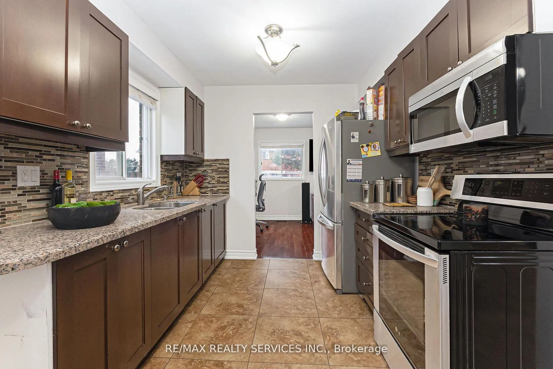 Photo 17 of 78 Wildercroft Avenue, Brampton, Brampton North — HOMEH