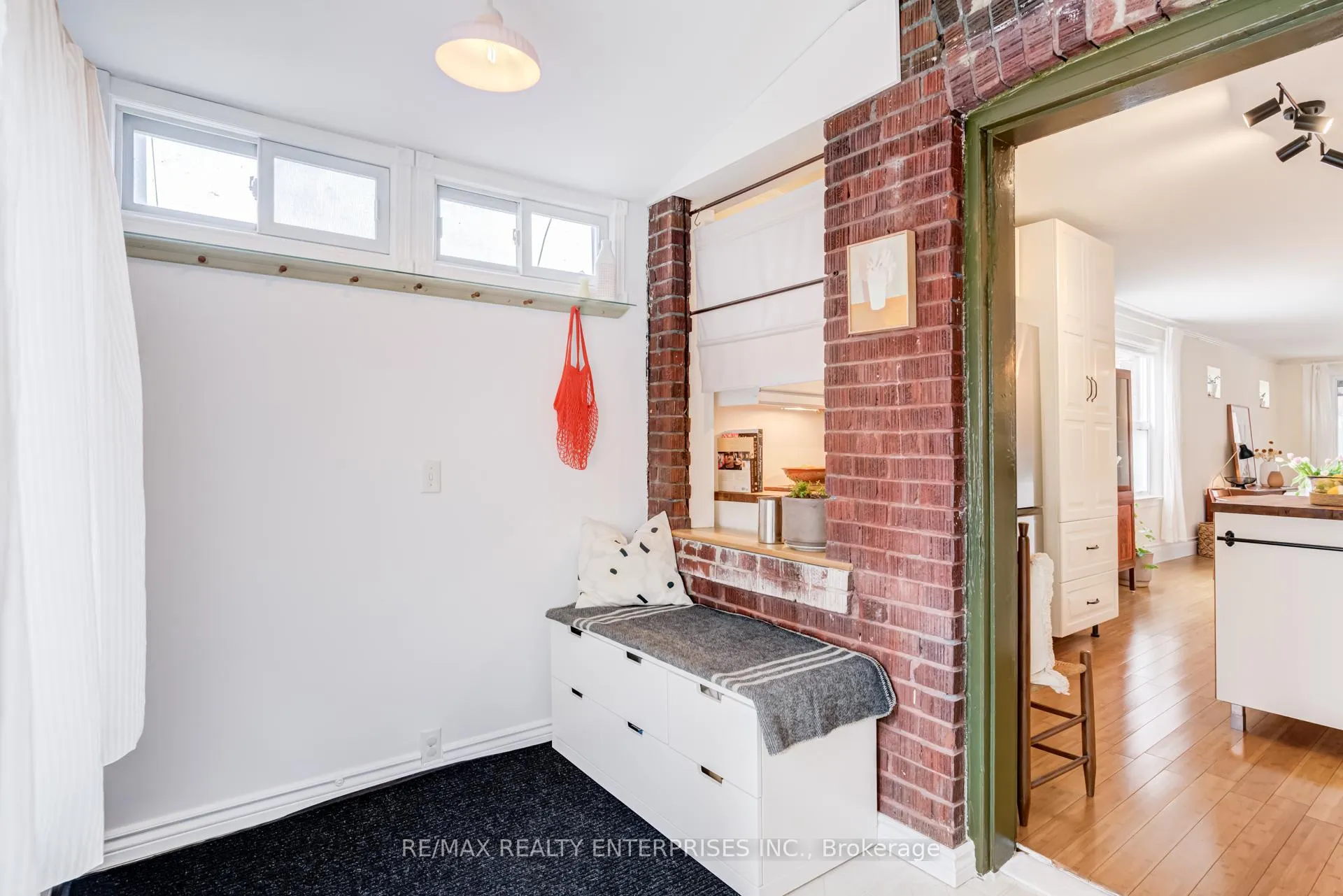 Photo 18 of 37 Kingston Road, Toronto, The Beaches — HOMEH
