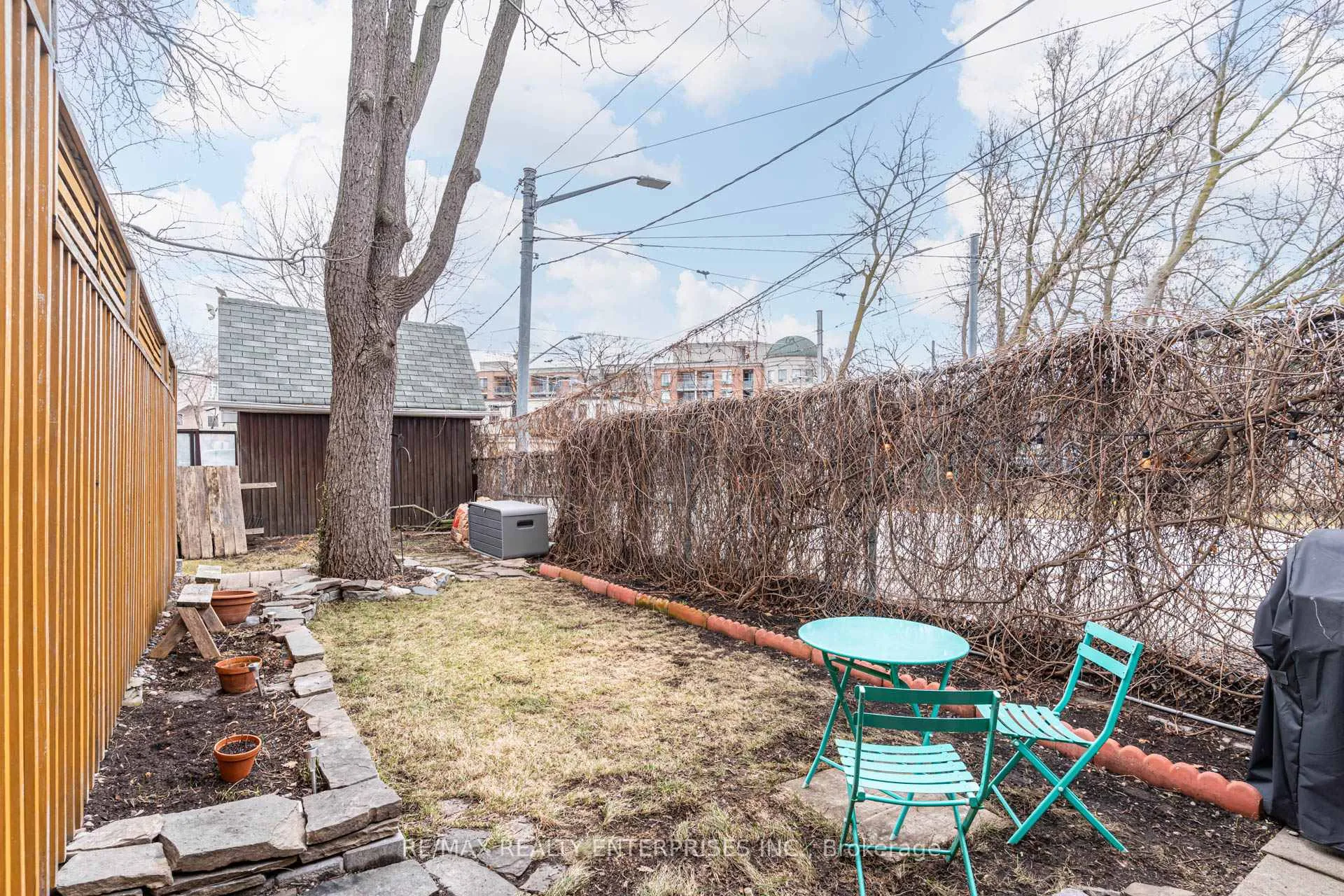 Photo 39 of 37 Kingston Road, Toronto, The Beaches — HOMEH