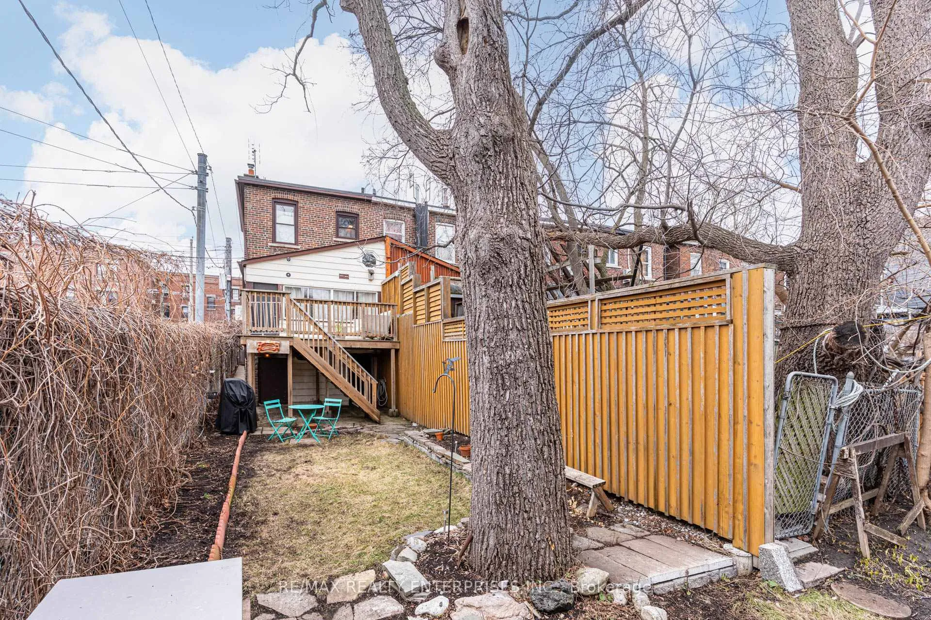 Photo 41 of 37 Kingston Road, Toronto, The Beaches — HOMEH